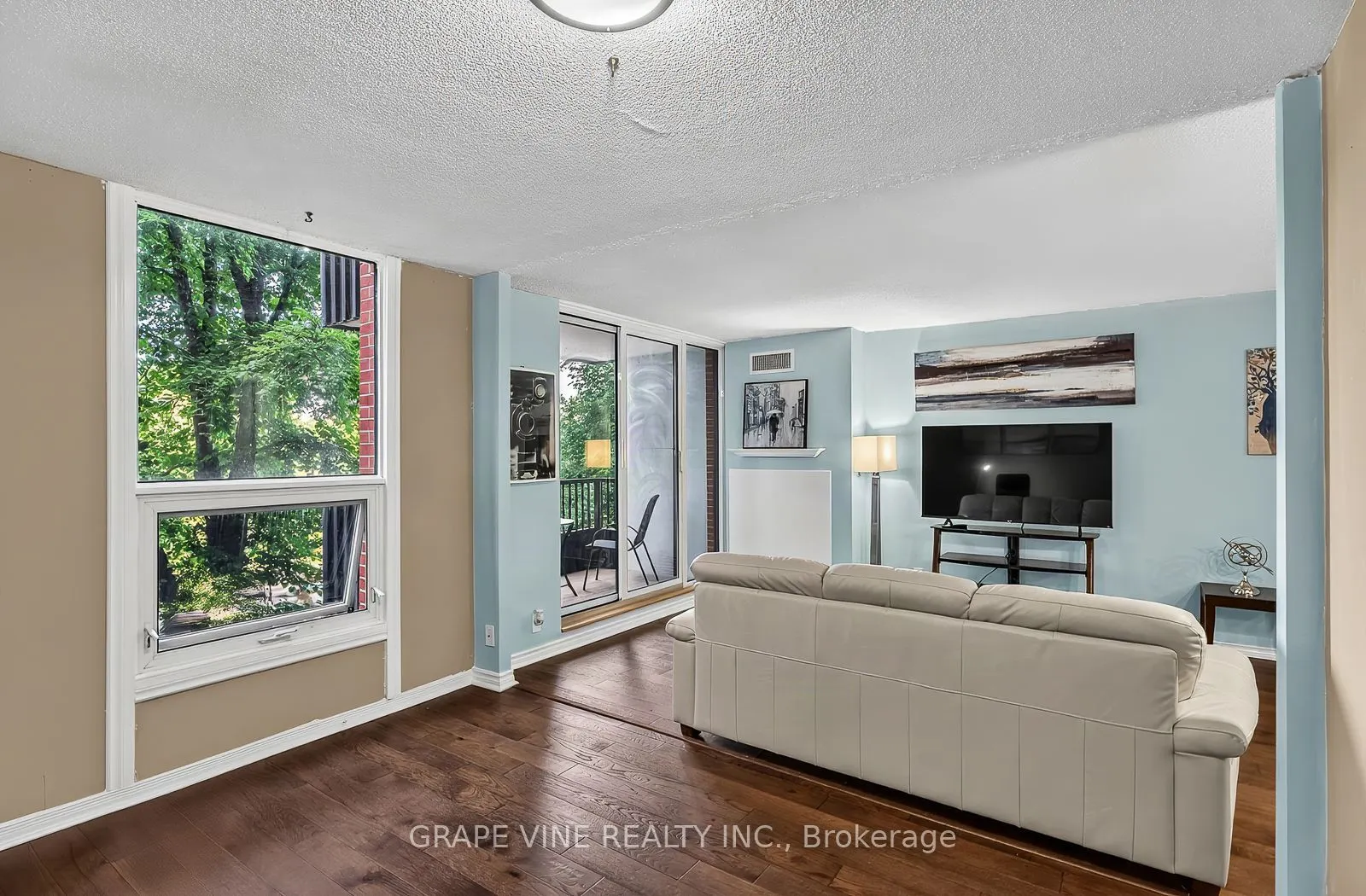 2951 Riverside Drive #504