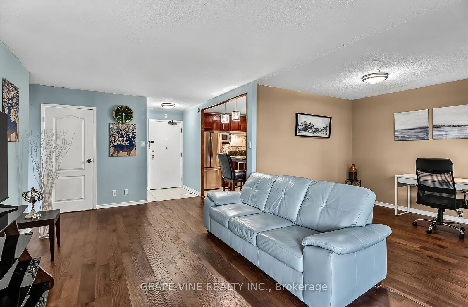 2951 Riverside Drive #504