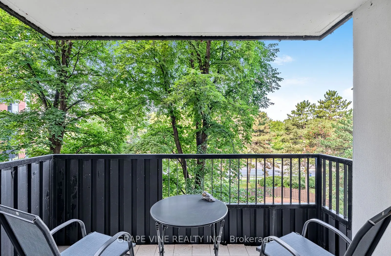 2951 Riverside Drive #504