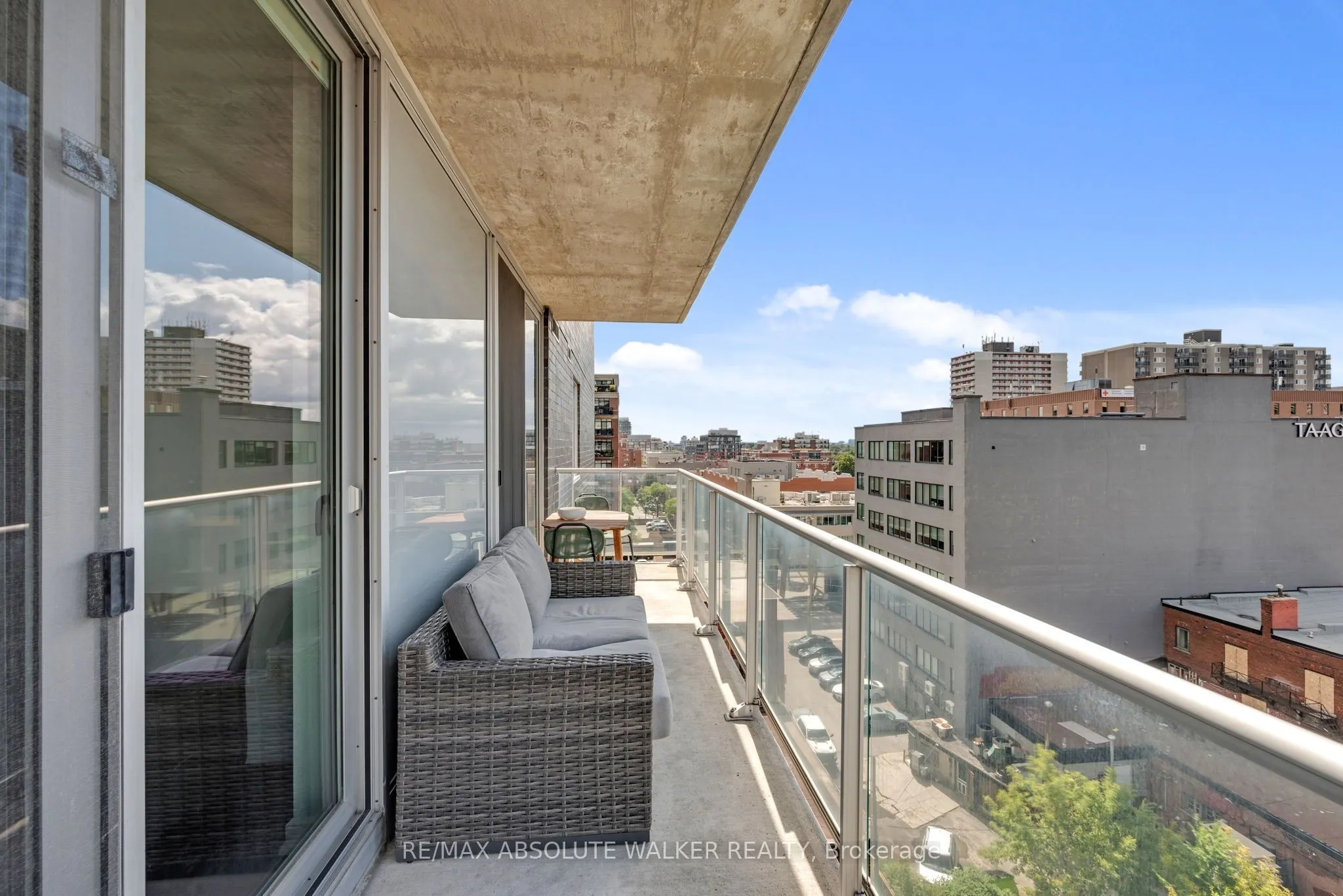 300 Lisgar Street #810