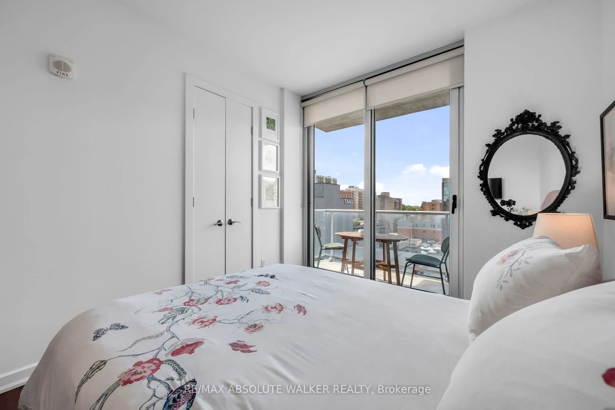 300 Lisgar Street #810