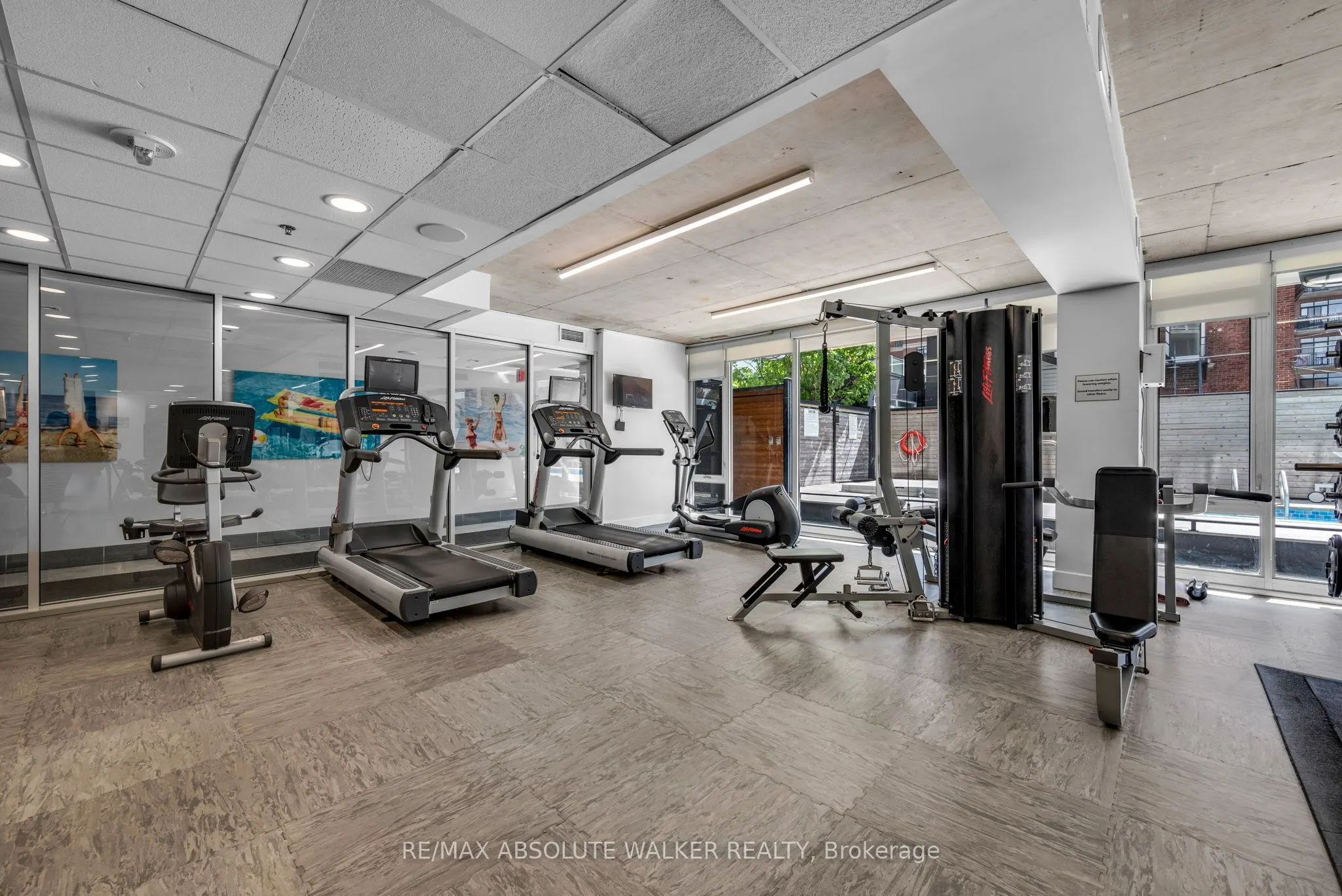 300 Lisgar Street #810