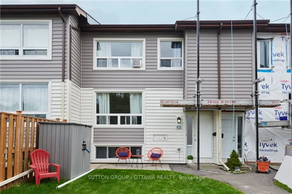23 Banner Road W #23F