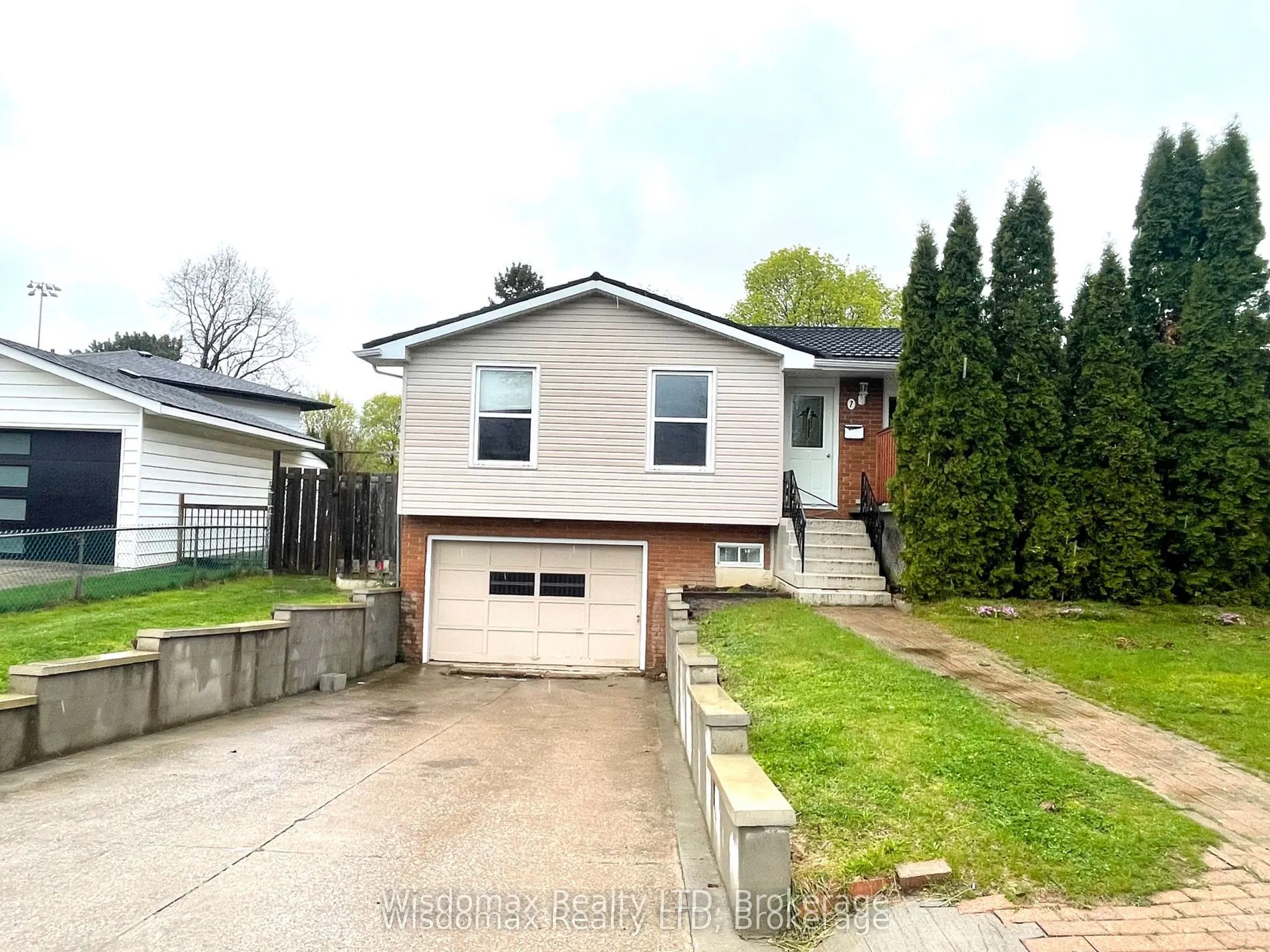 7 GREENMEADOW Court