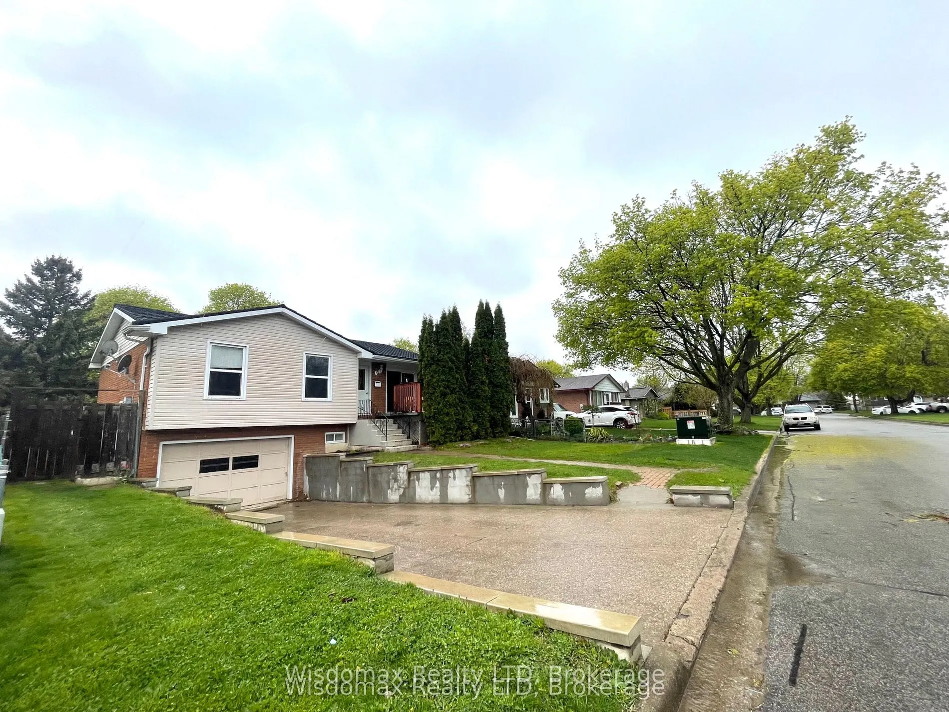 7 GREENMEADOW Court