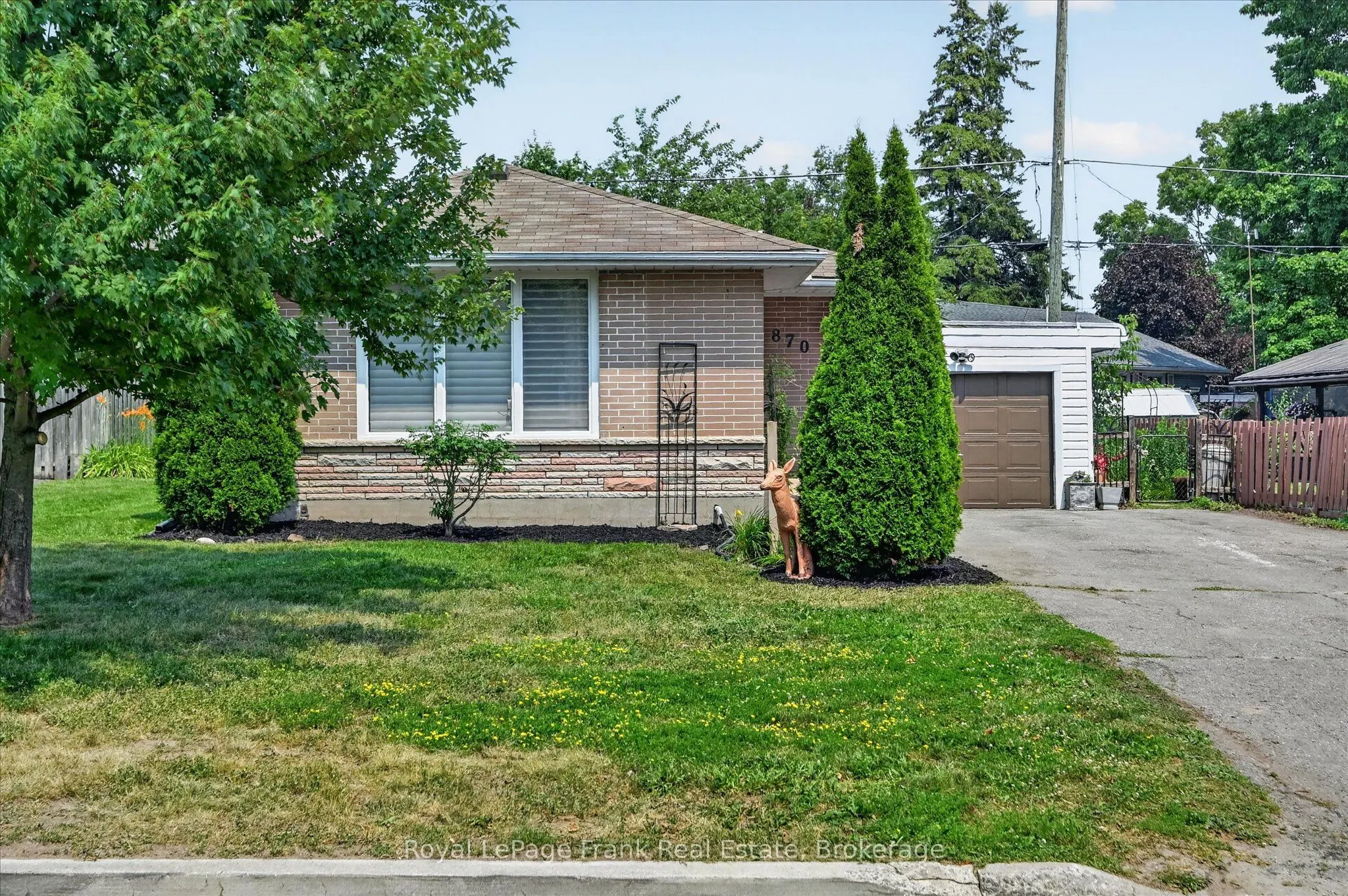 870 Hemlock Street