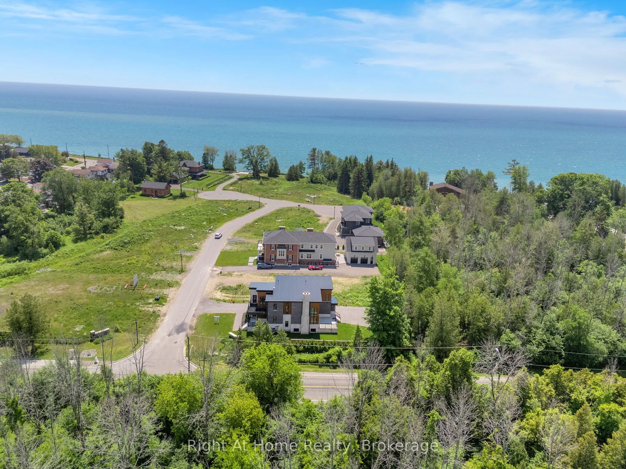213 Suzanne Mess Boulevard