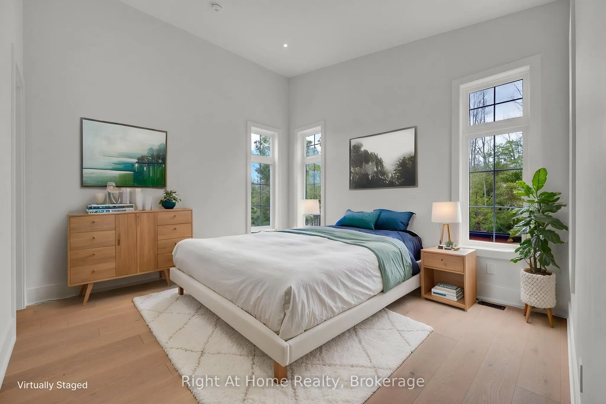 213 Suzanne Mess Boulevard