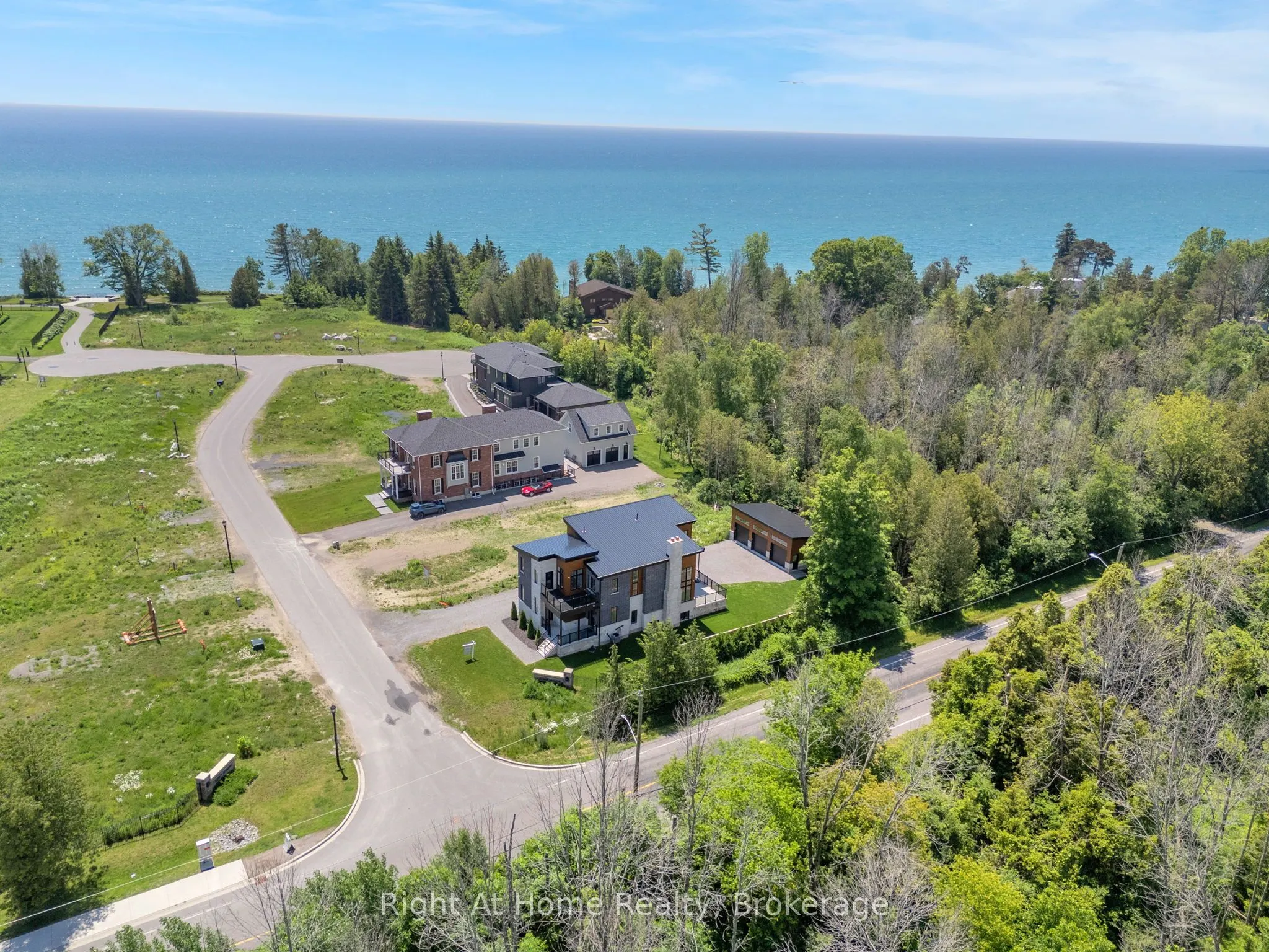 213 Suzanne Mess Boulevard