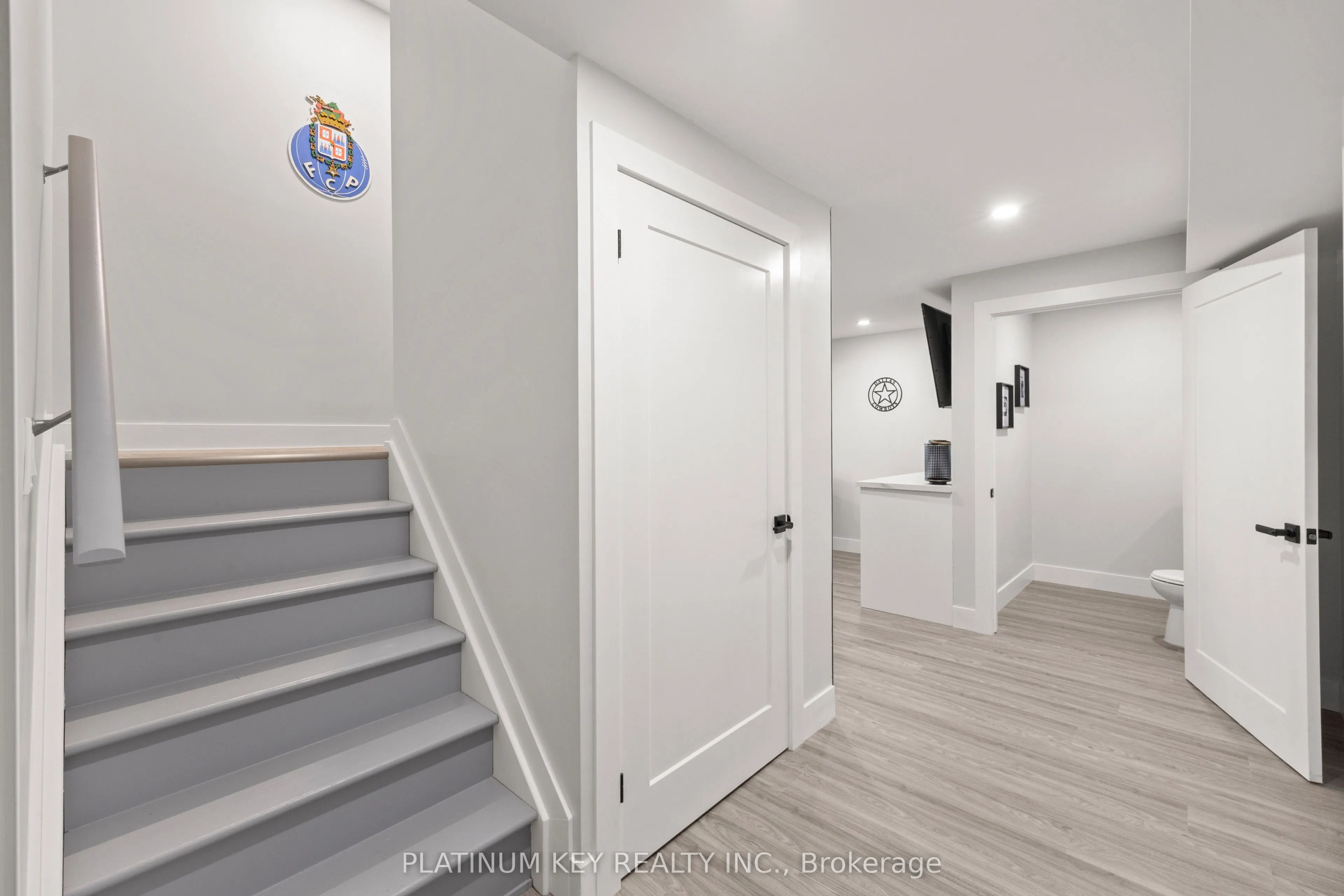 248 Snyders Avenue