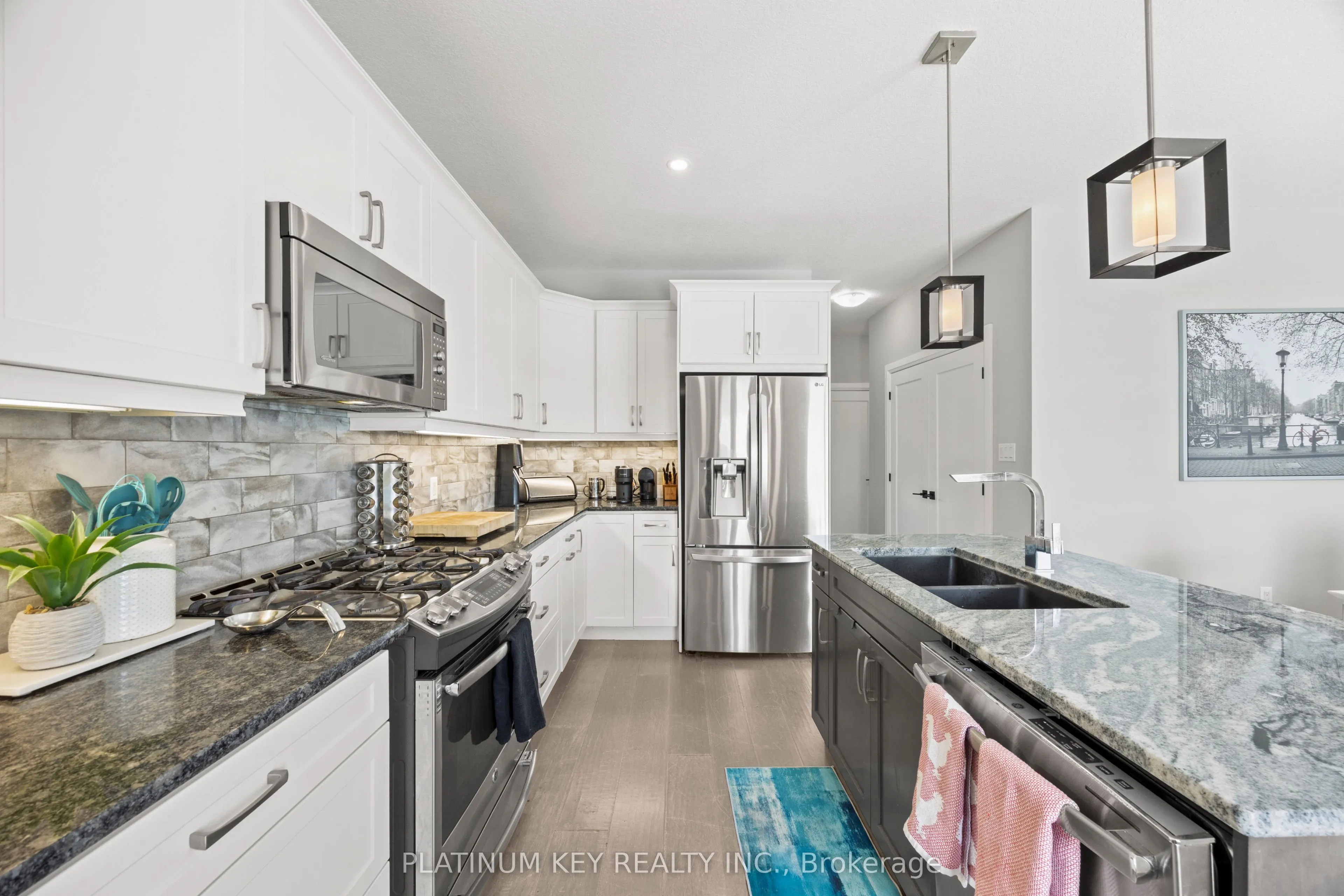 248 Snyders Avenue