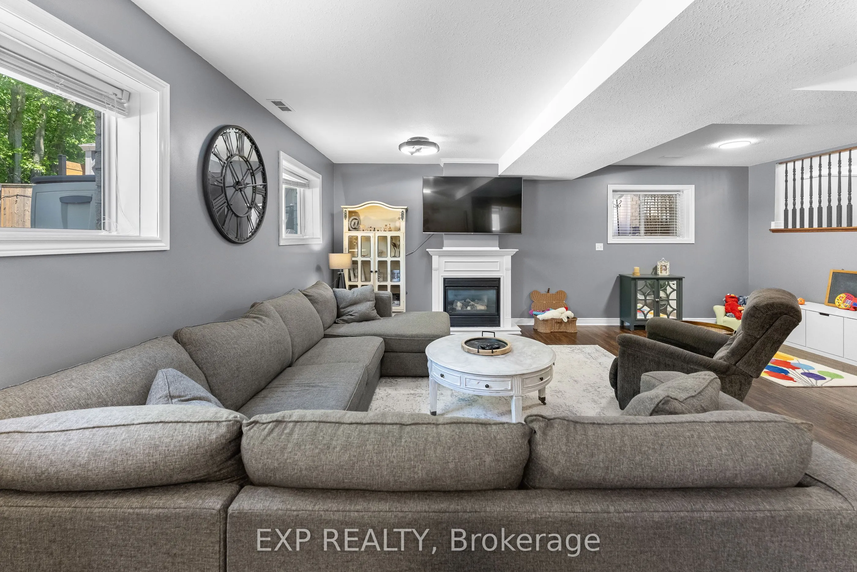 43 Thorold Avenue