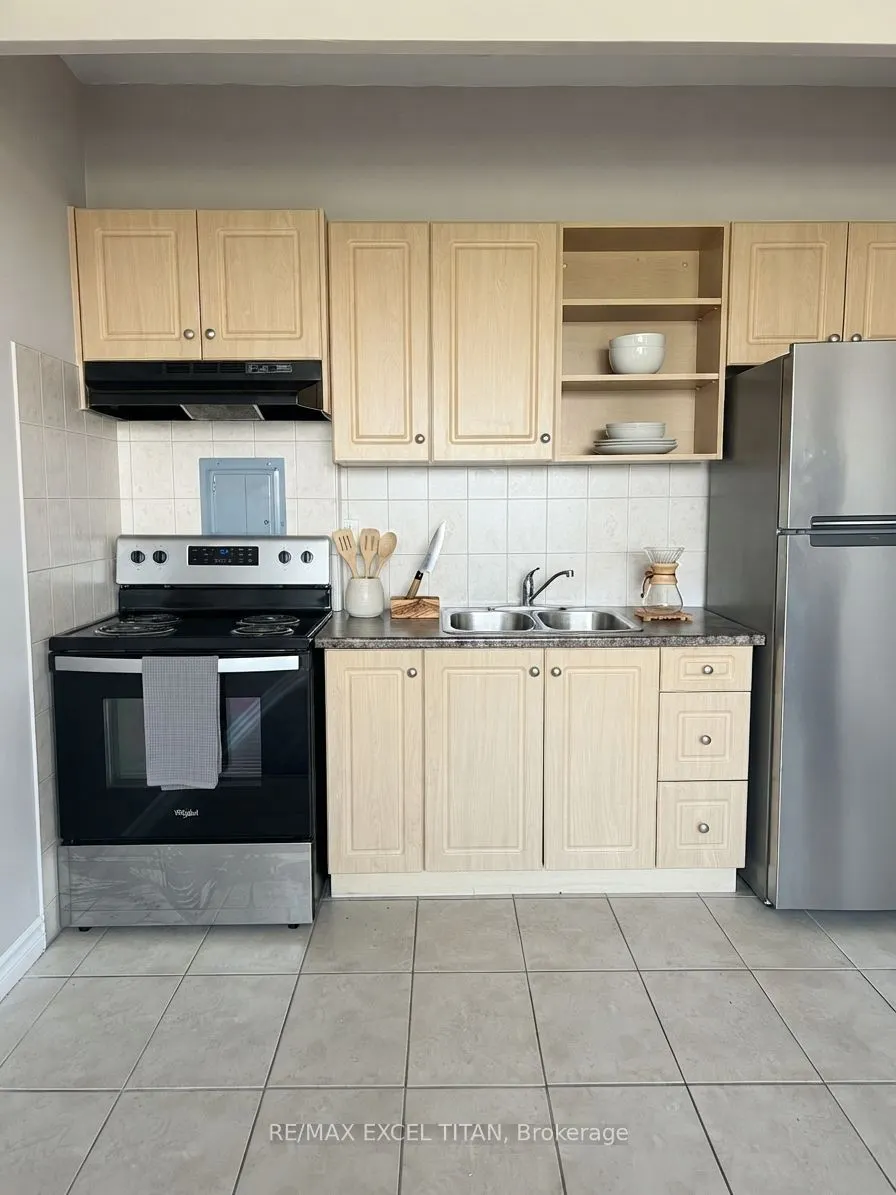 468 Ottawa Street #639D