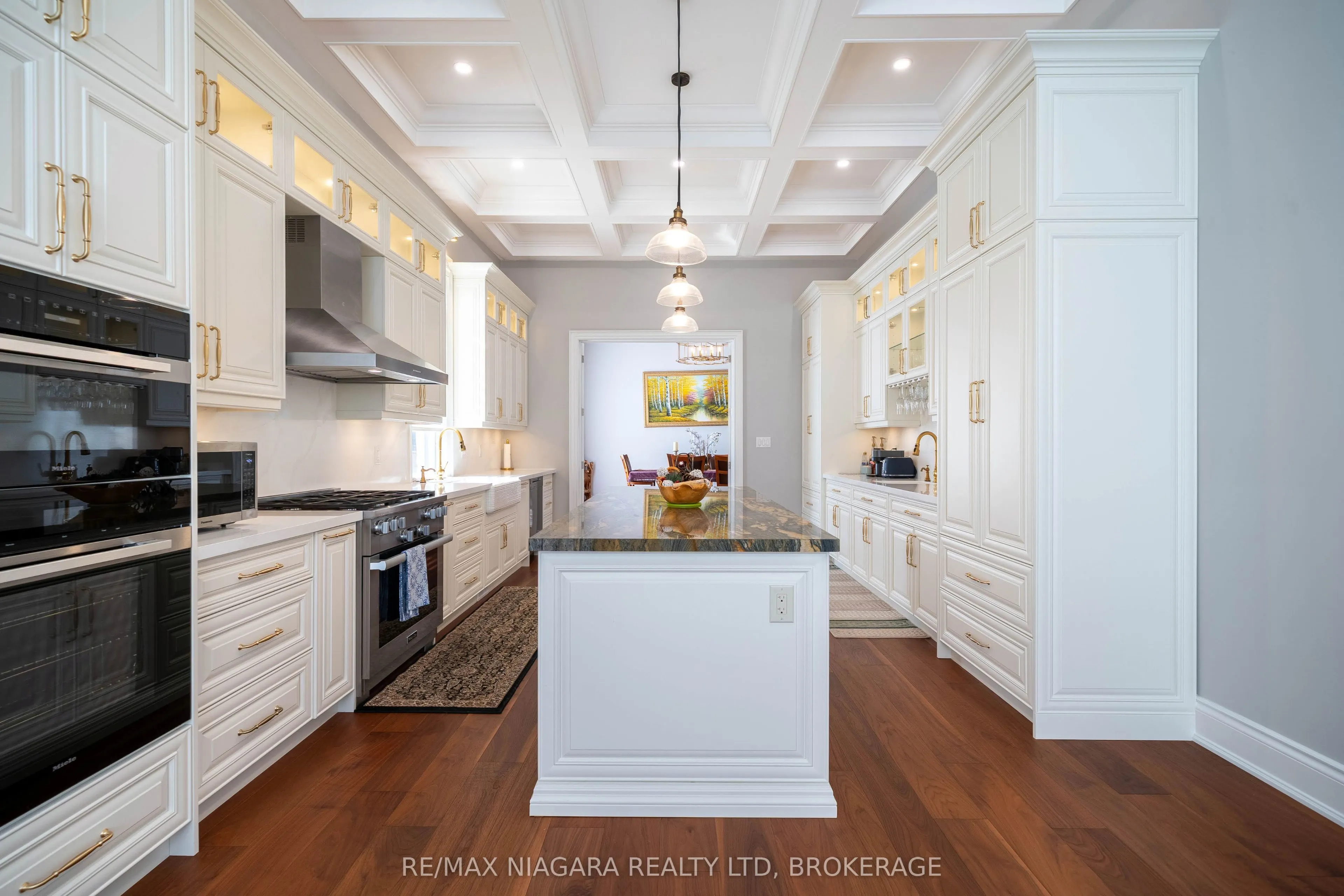 327 Queenston Road