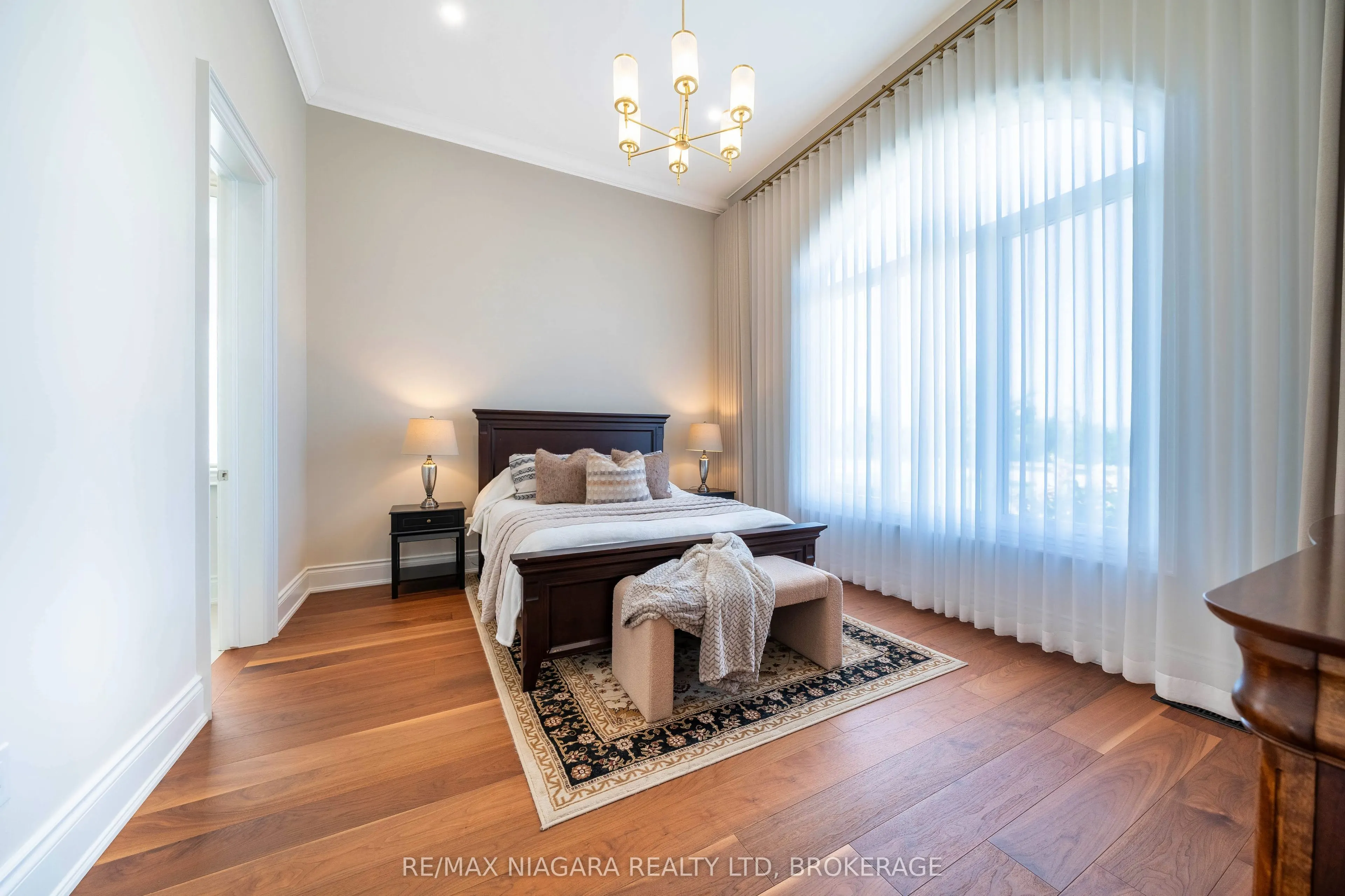 327 Queenston Road