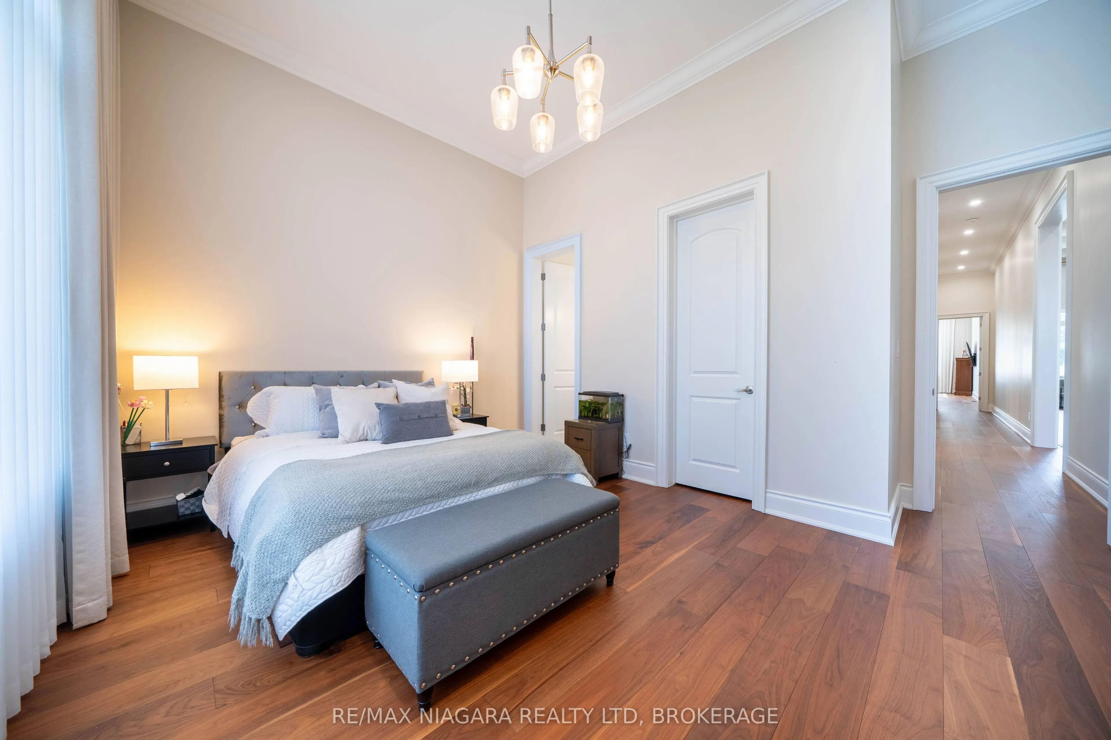 327 Queenston Road