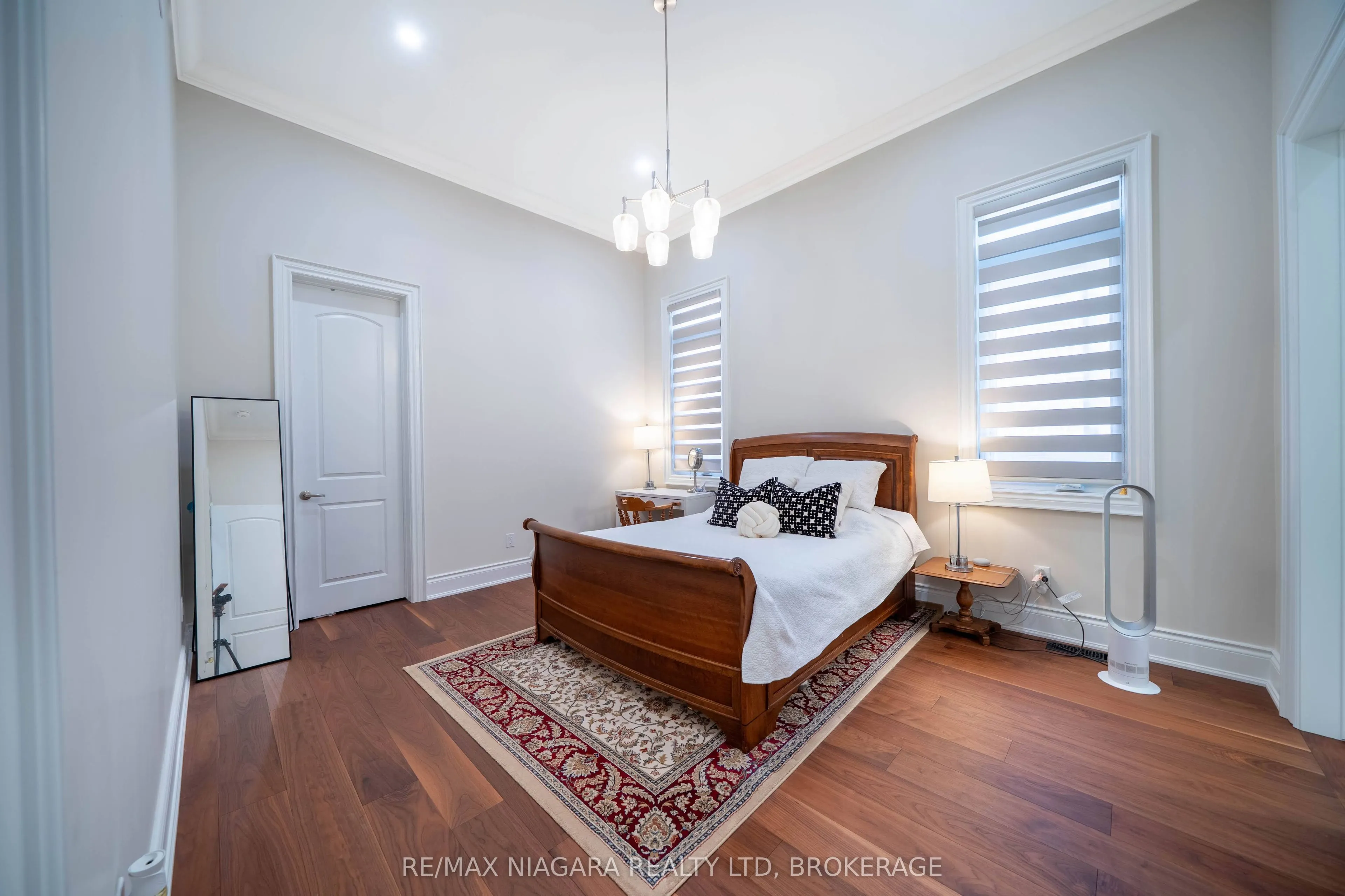 327 Queenston Road