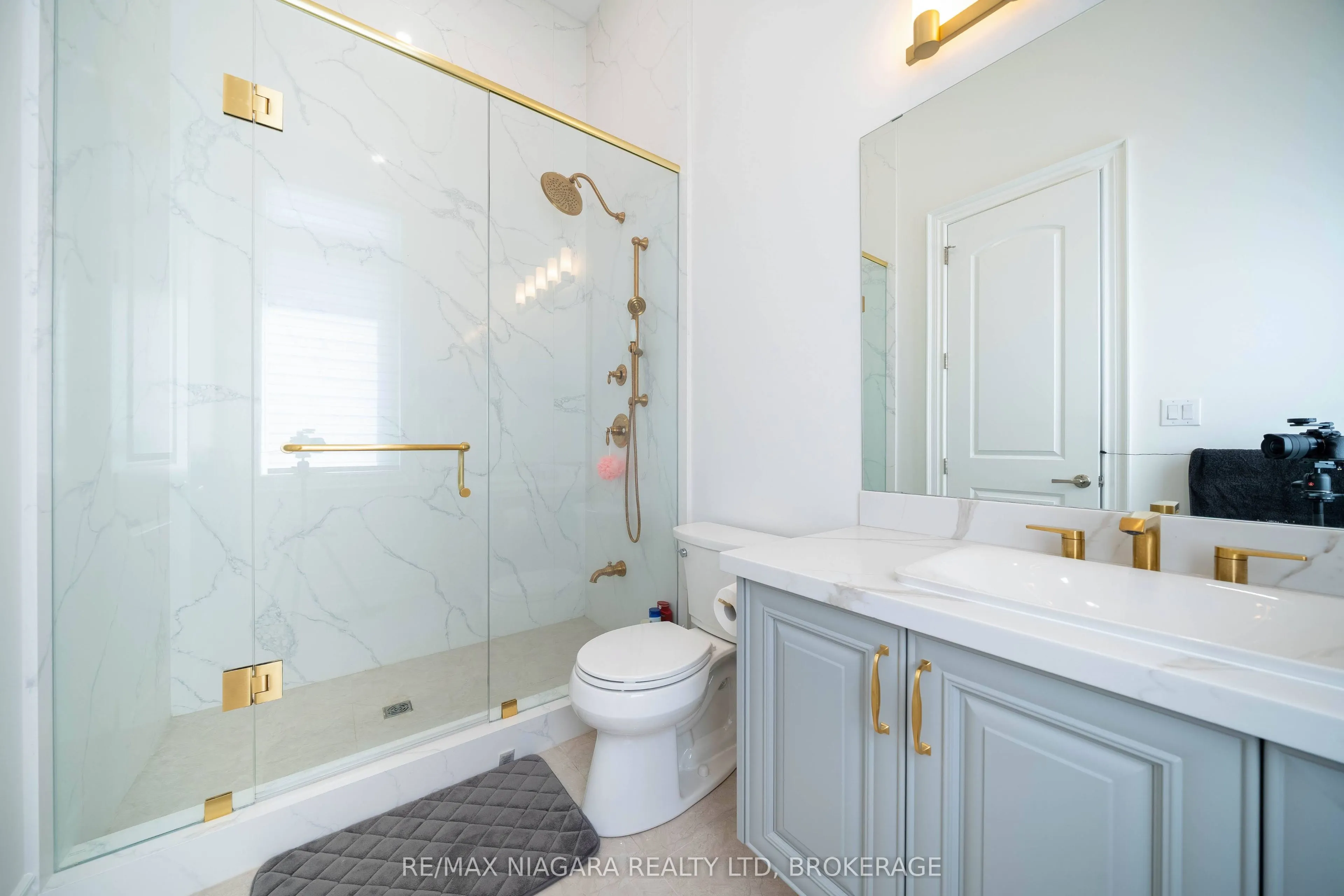 327 Queenston Road