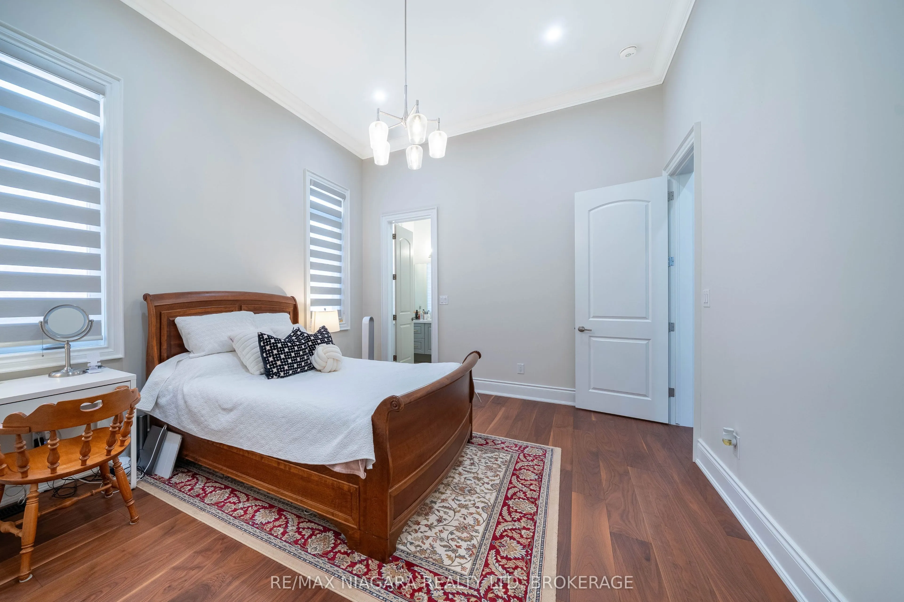 327 Queenston Road