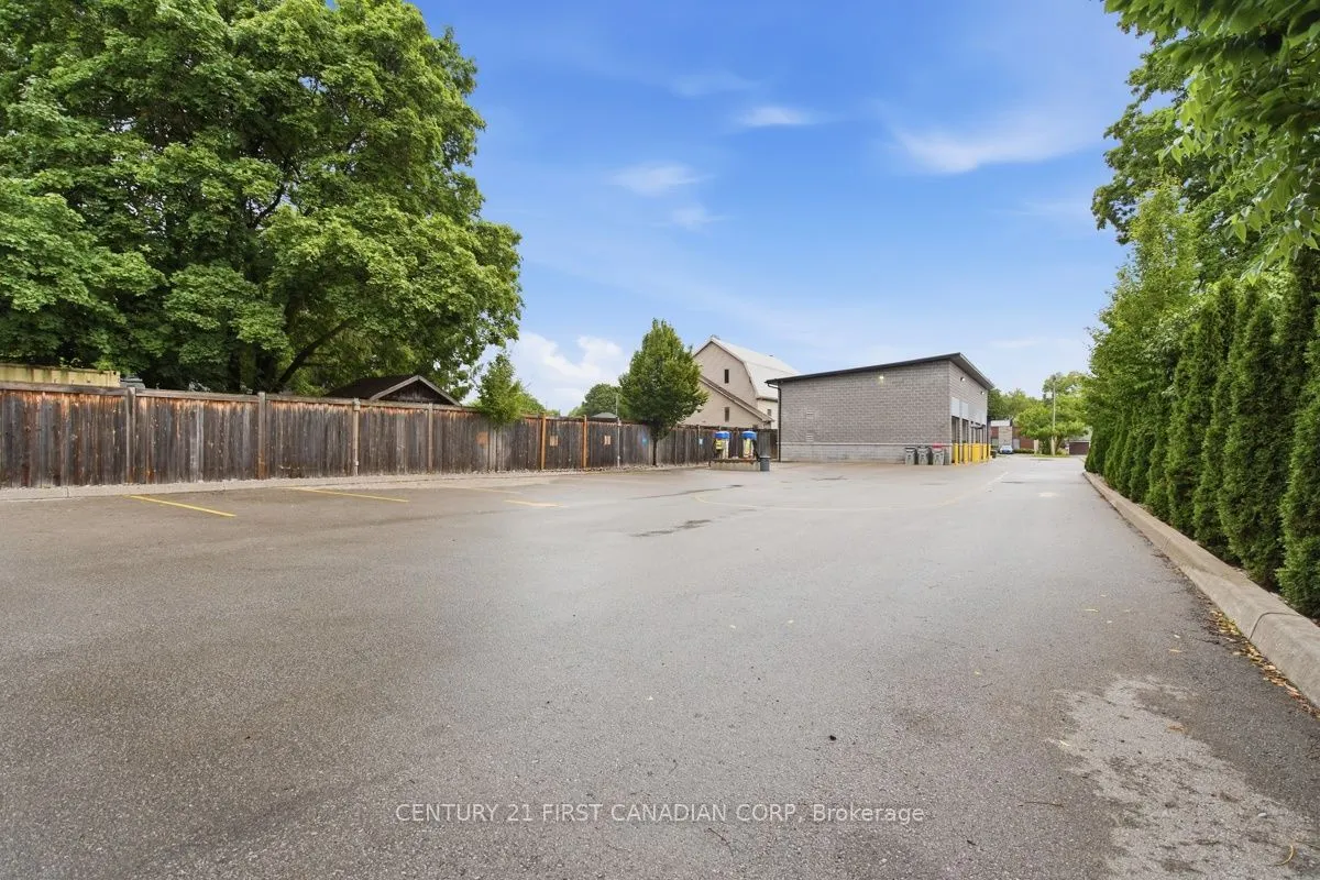 22663 Komoka Road