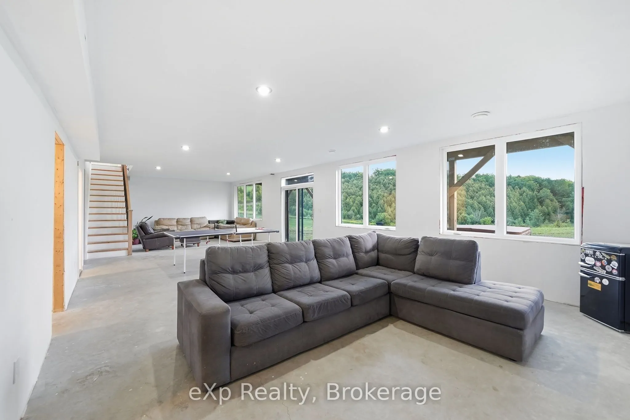 632 Concession Road 9 W