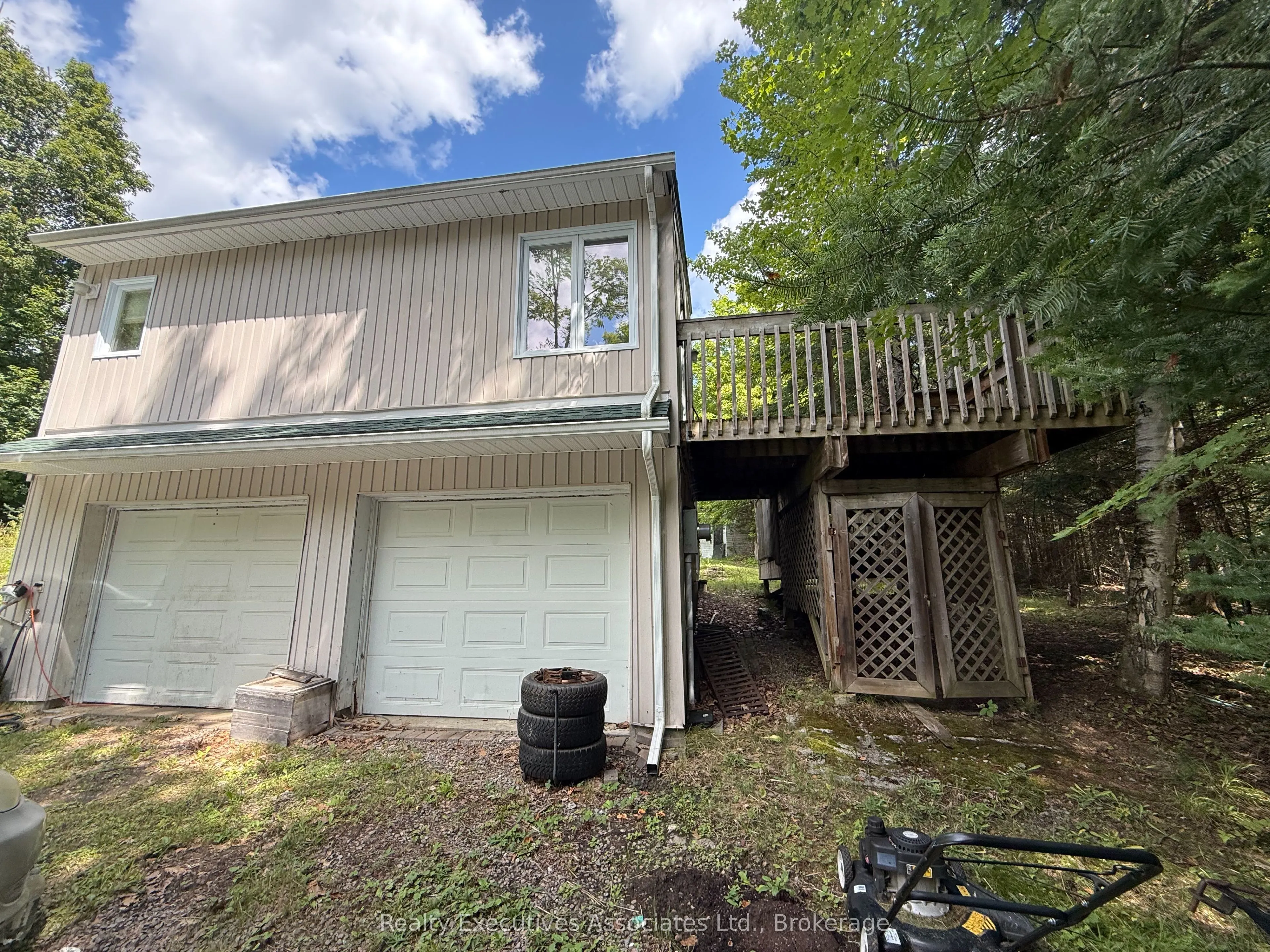 32739 28 Highway E