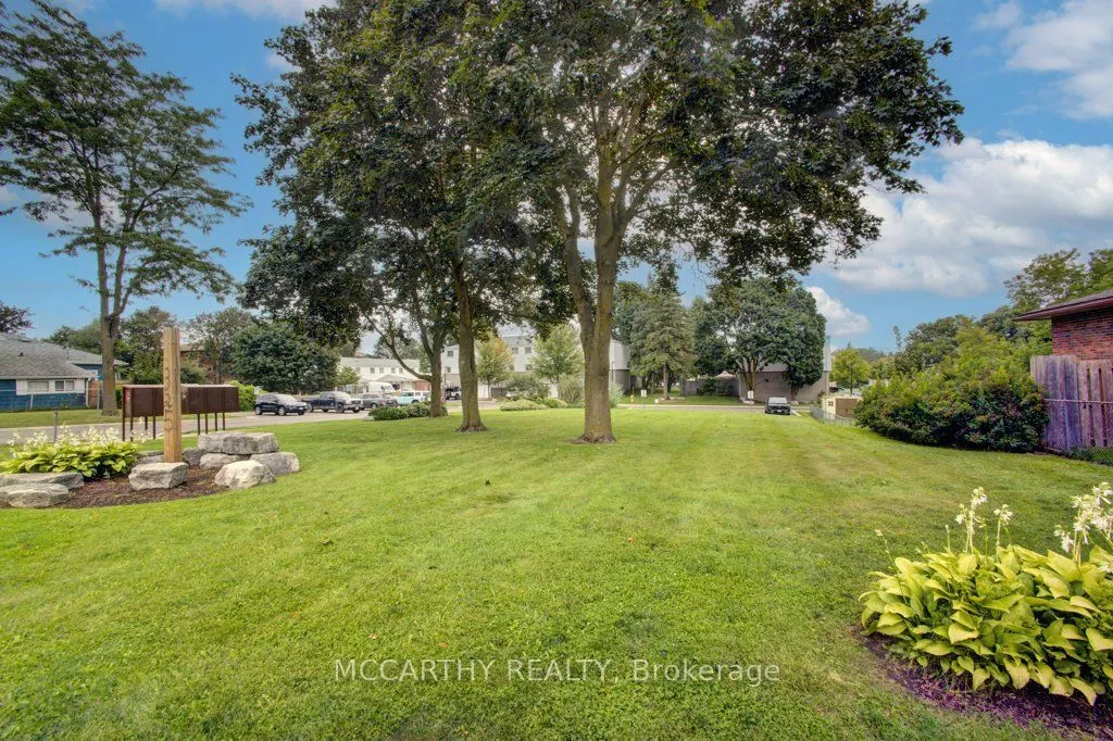 325 William Street #22