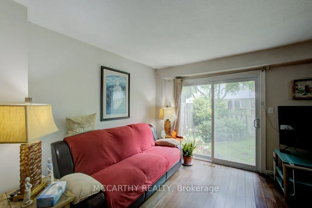 325 William Street #22