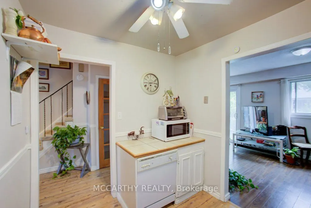 325 William Street #22