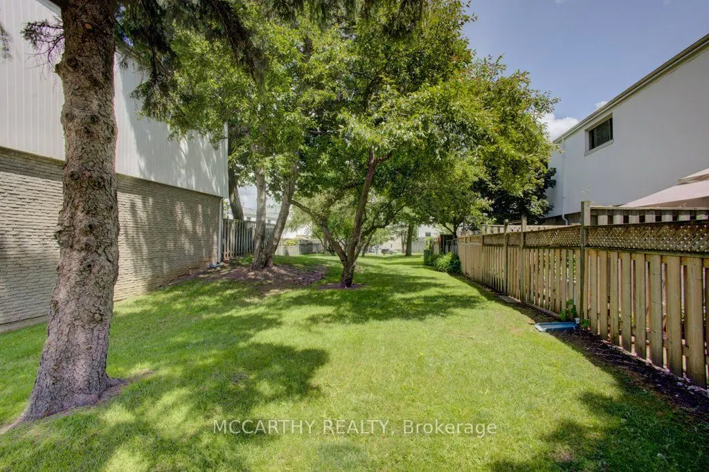 325 William Street #22