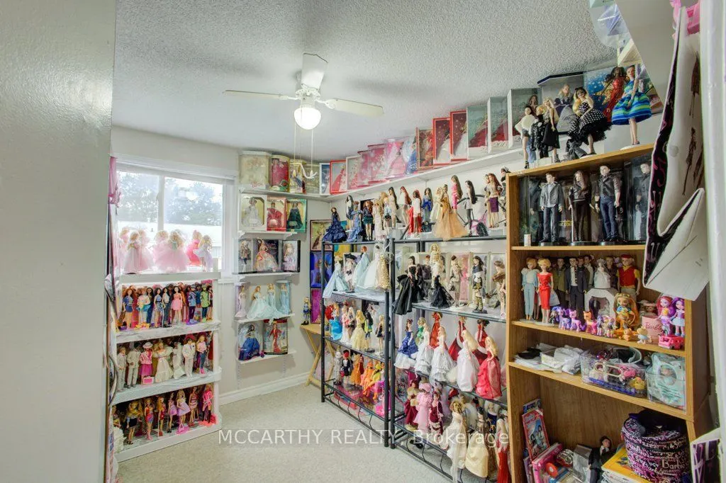 325 William Street #22