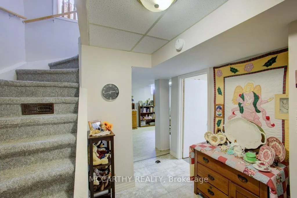325 William Street #22