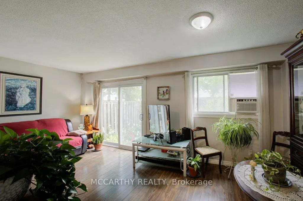325 William Street #22