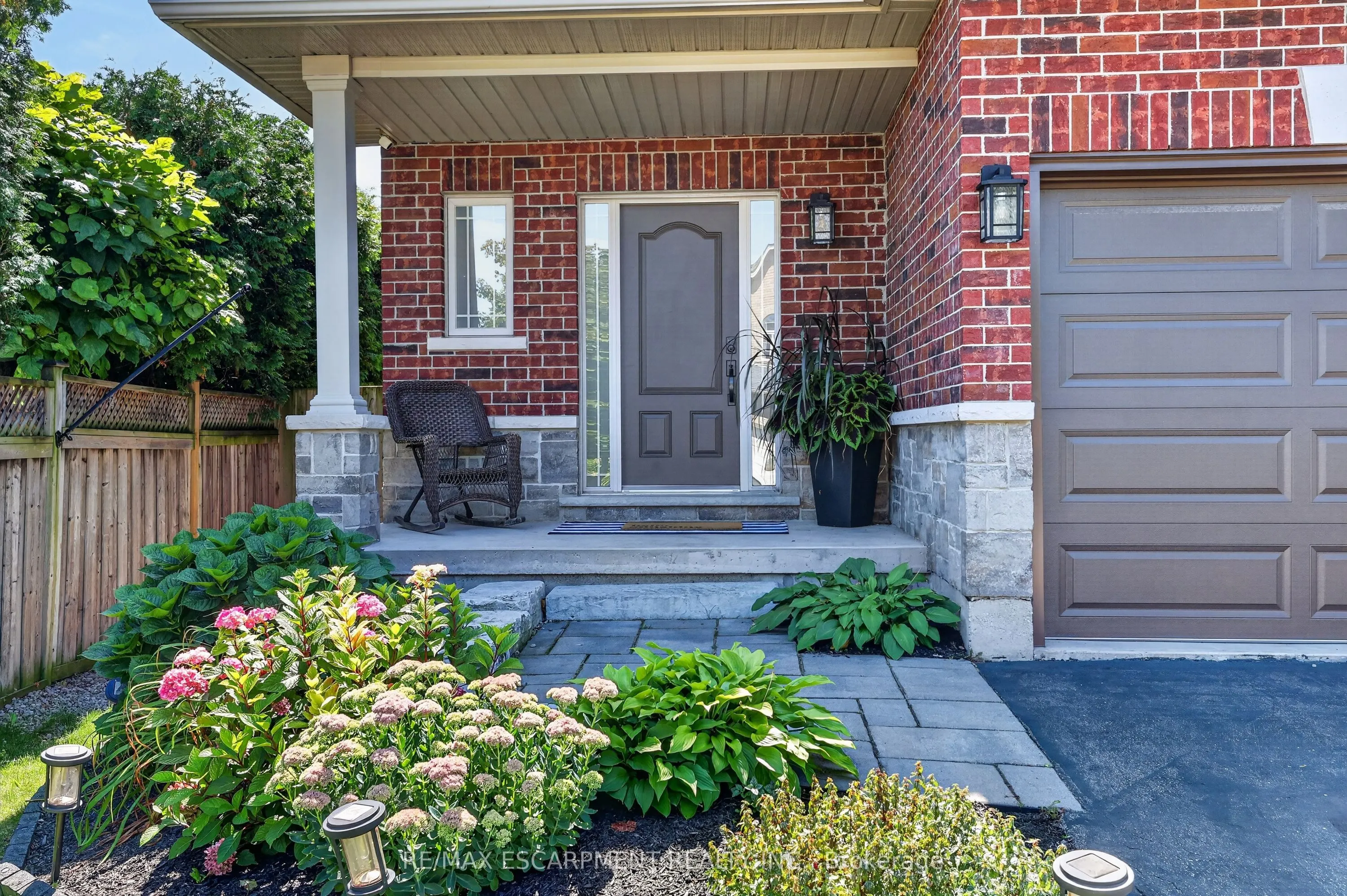 4852 Northgate Crescent