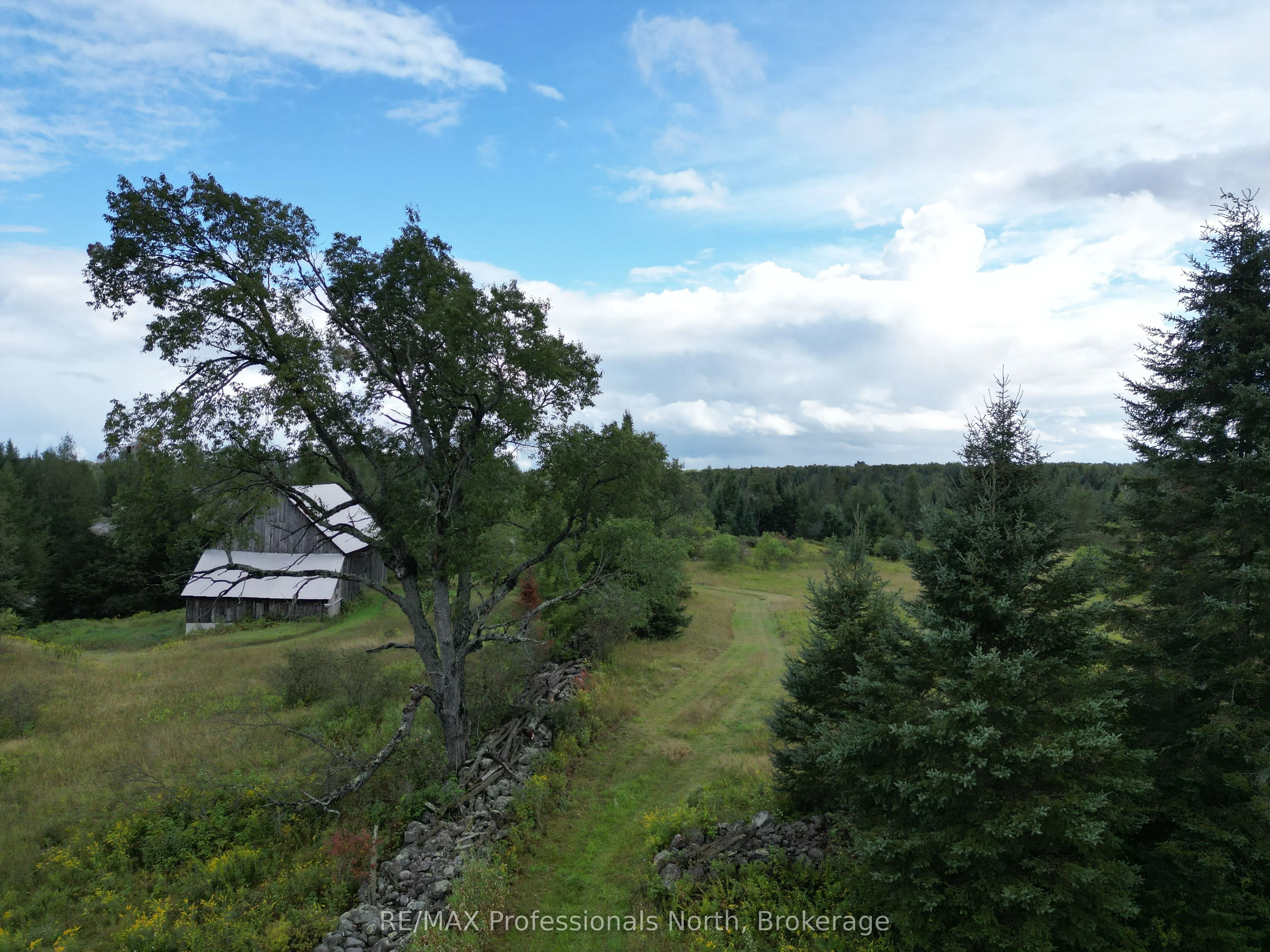1418 Sedgwick Road