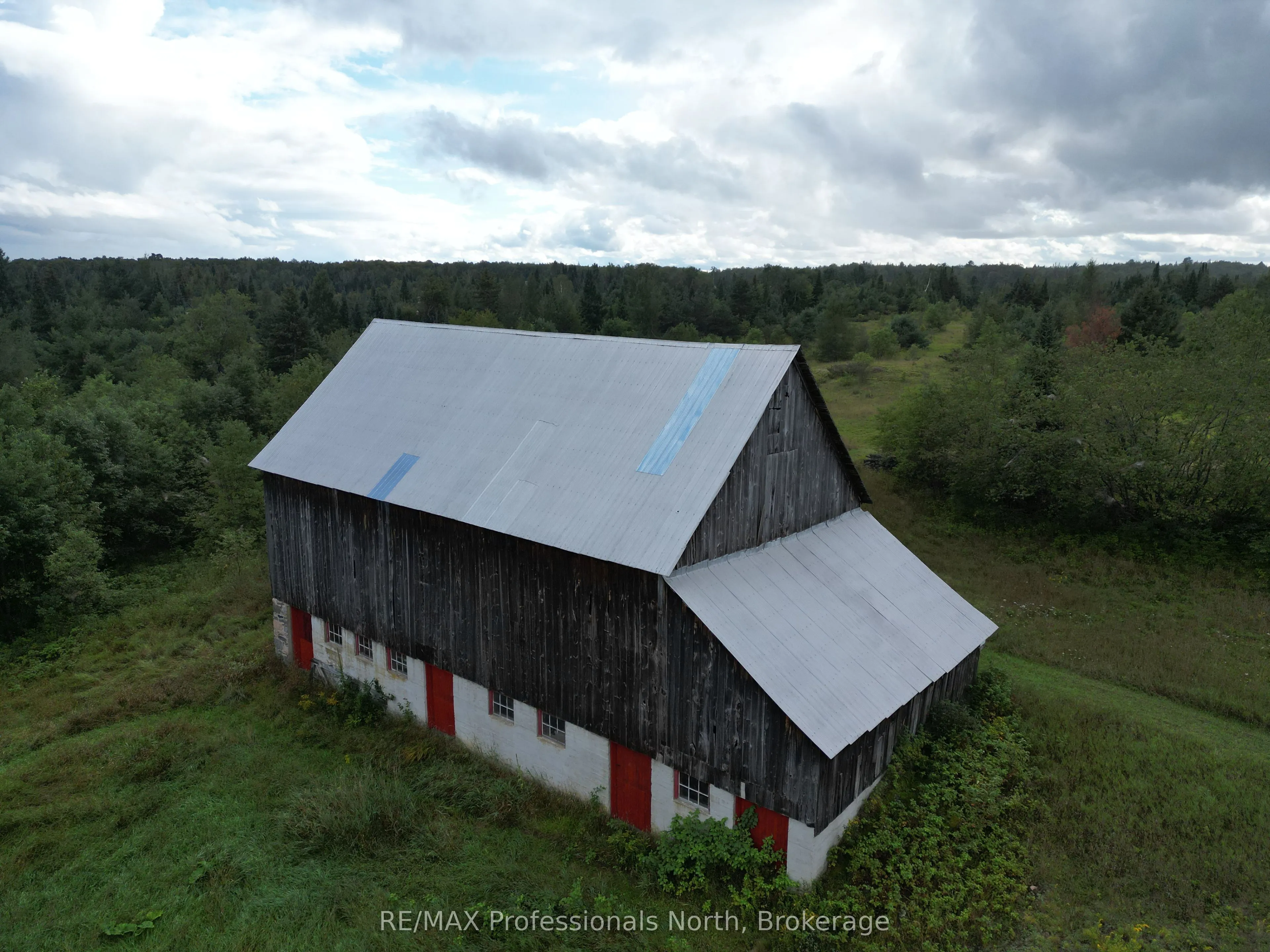 1418 Sedgwick Road