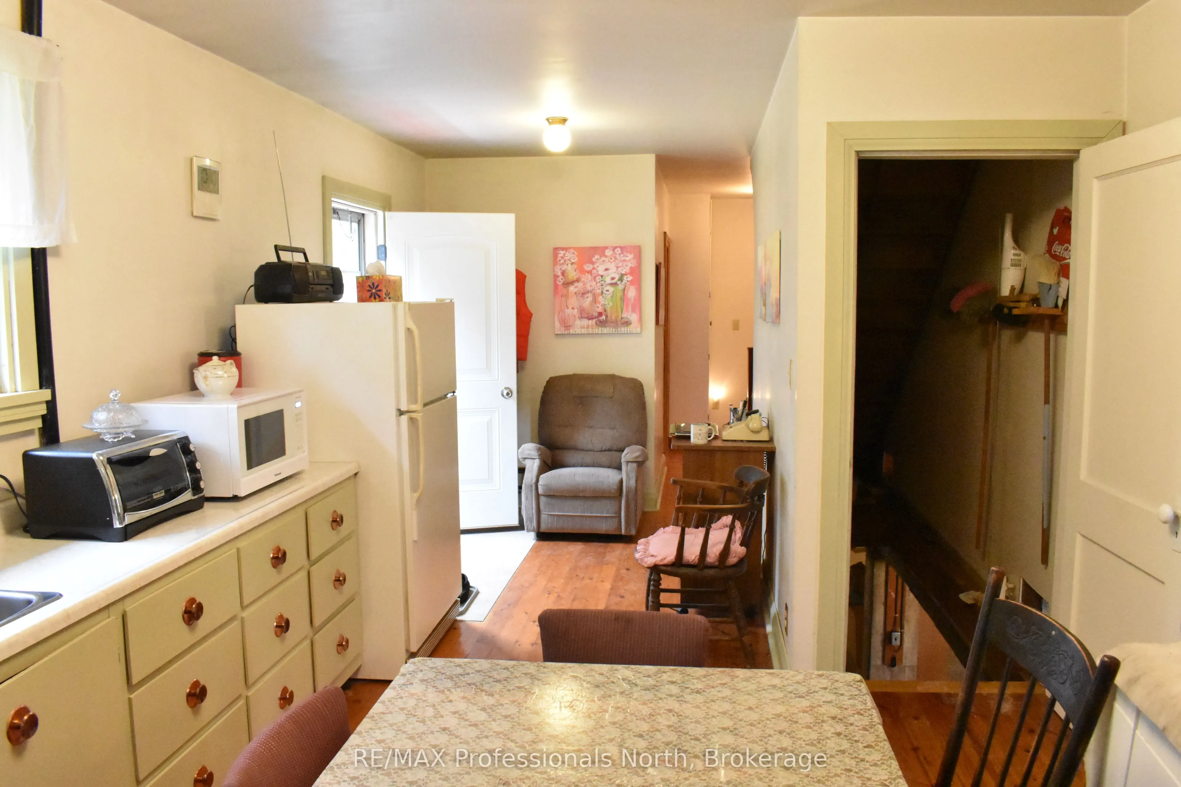 1418 Sedgwick Road