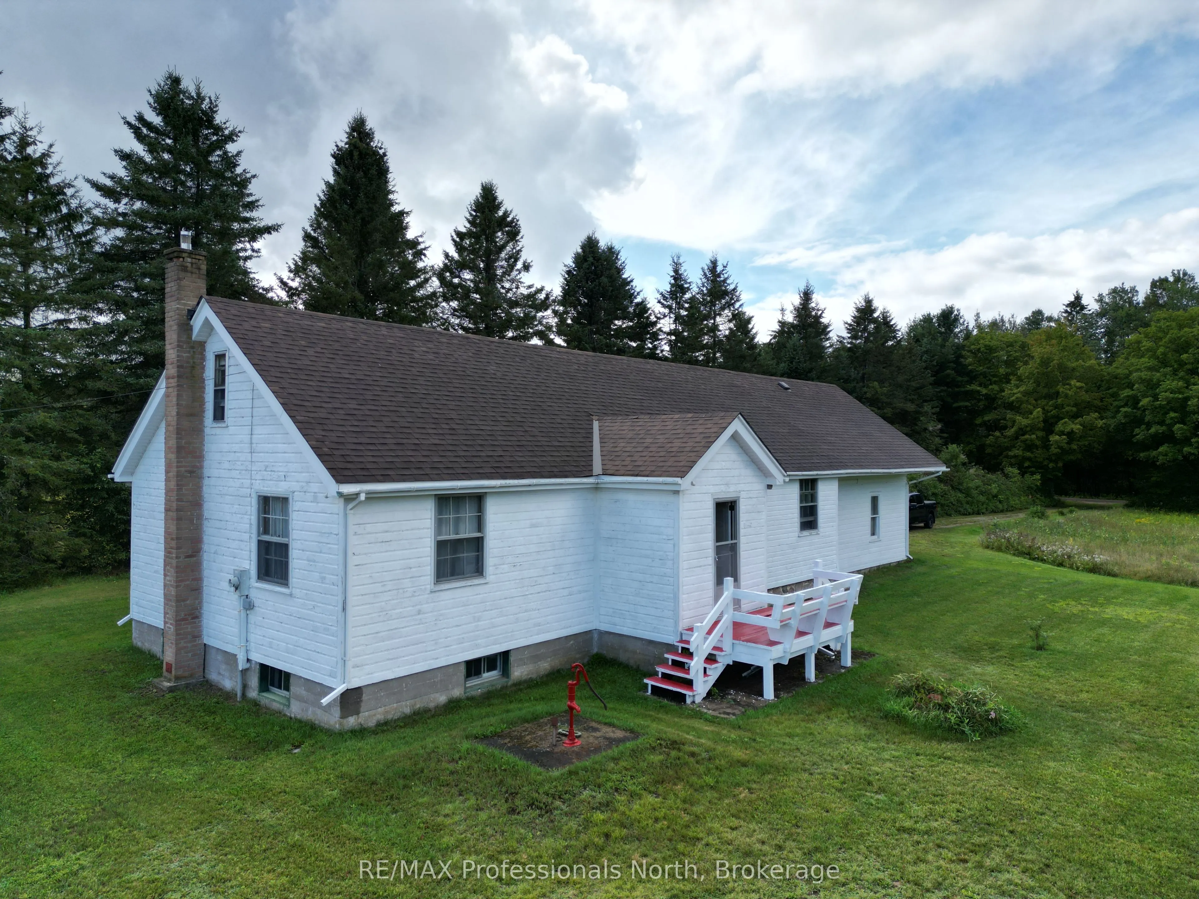 1418 Sedgwick Road