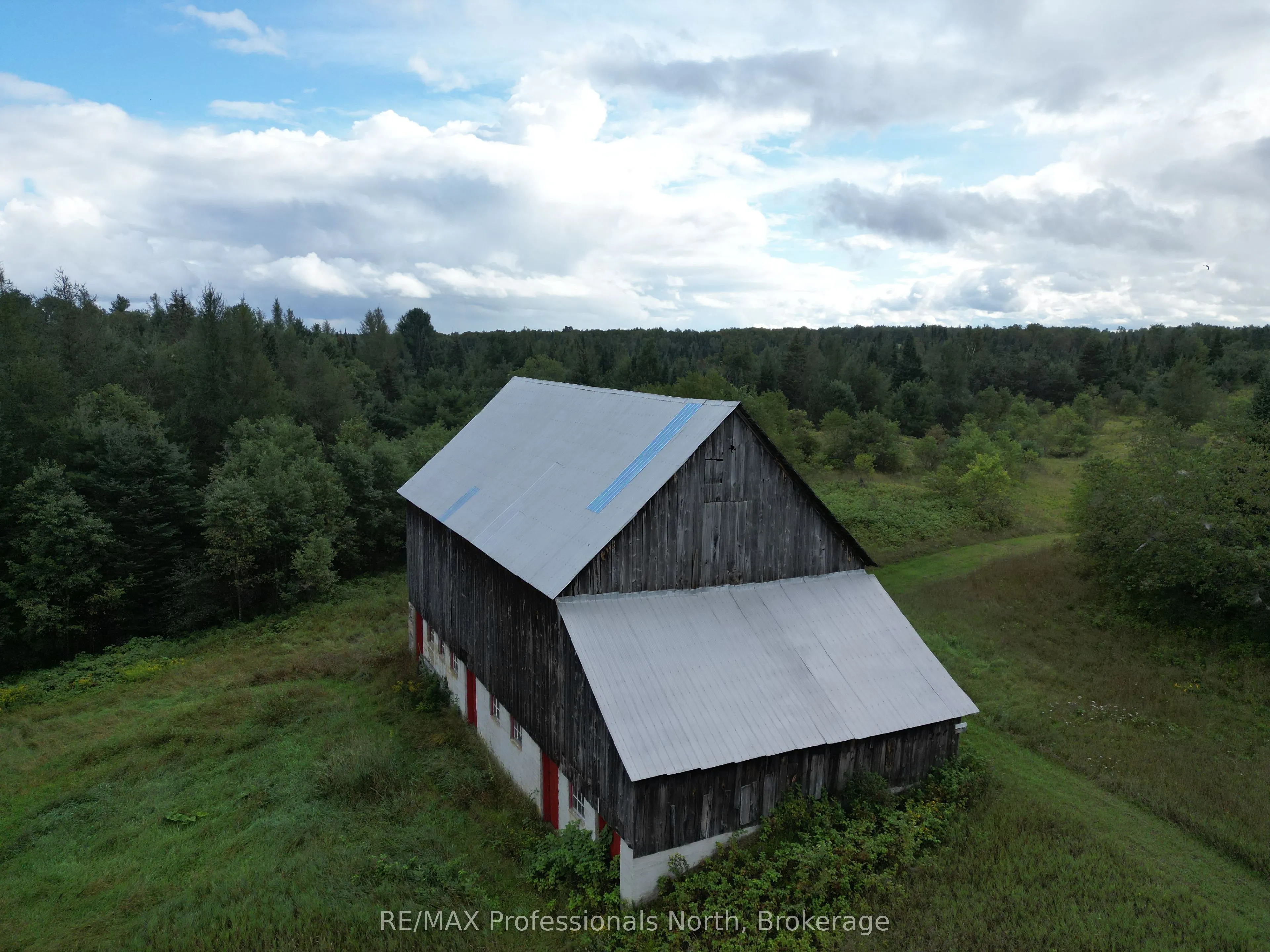 1418 Sedgwick Road