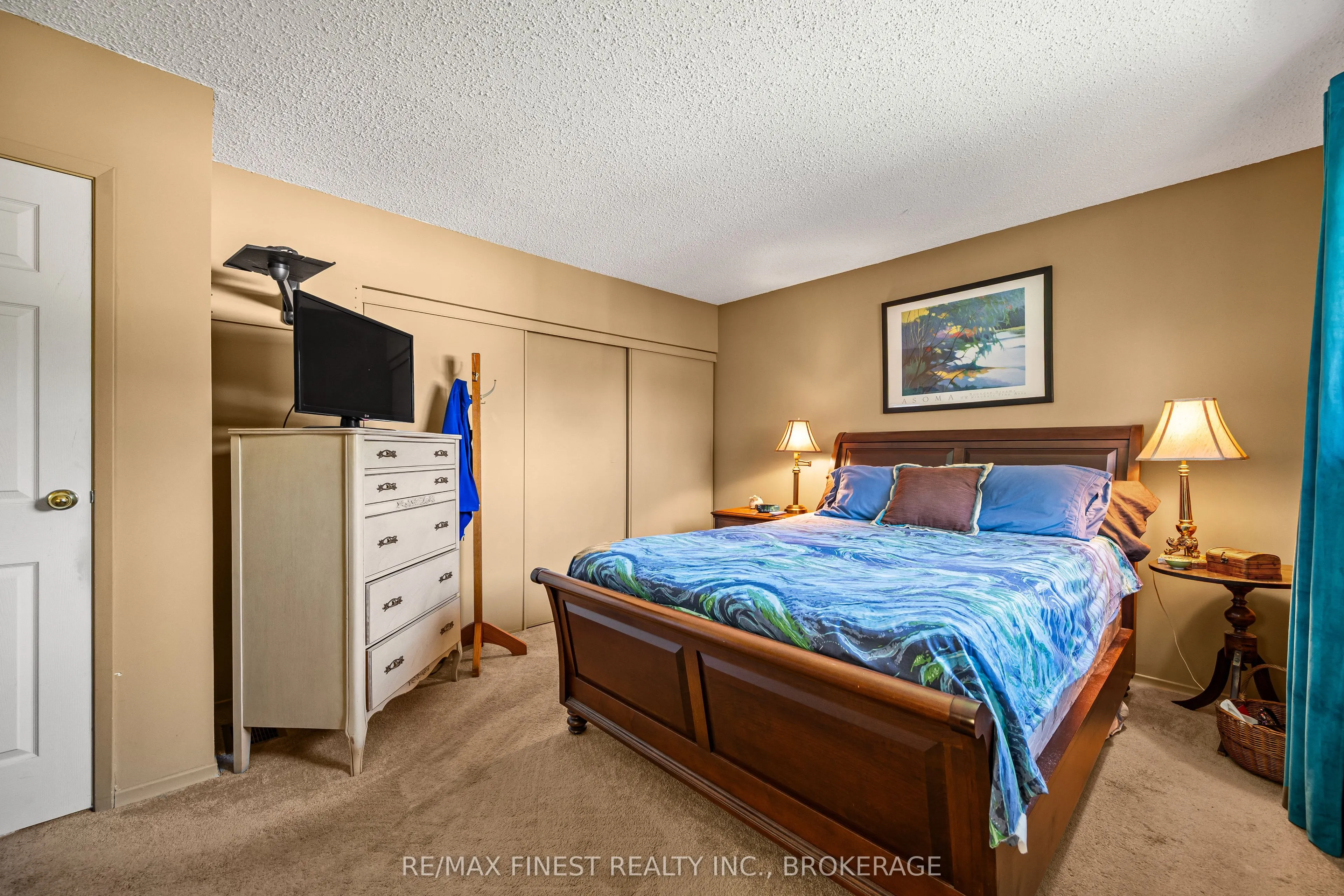 105 Grenadier Drive