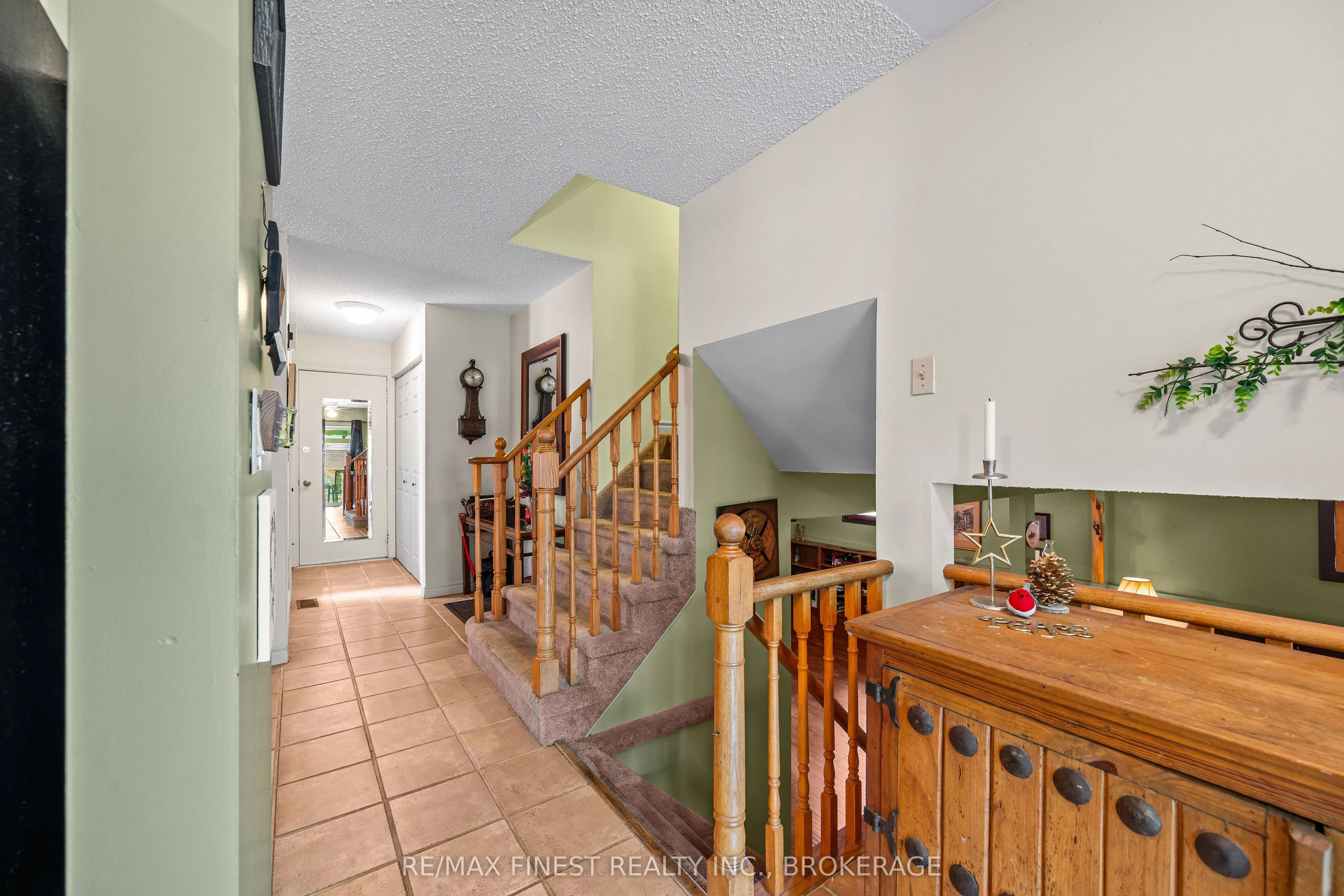 105 Grenadier Drive
