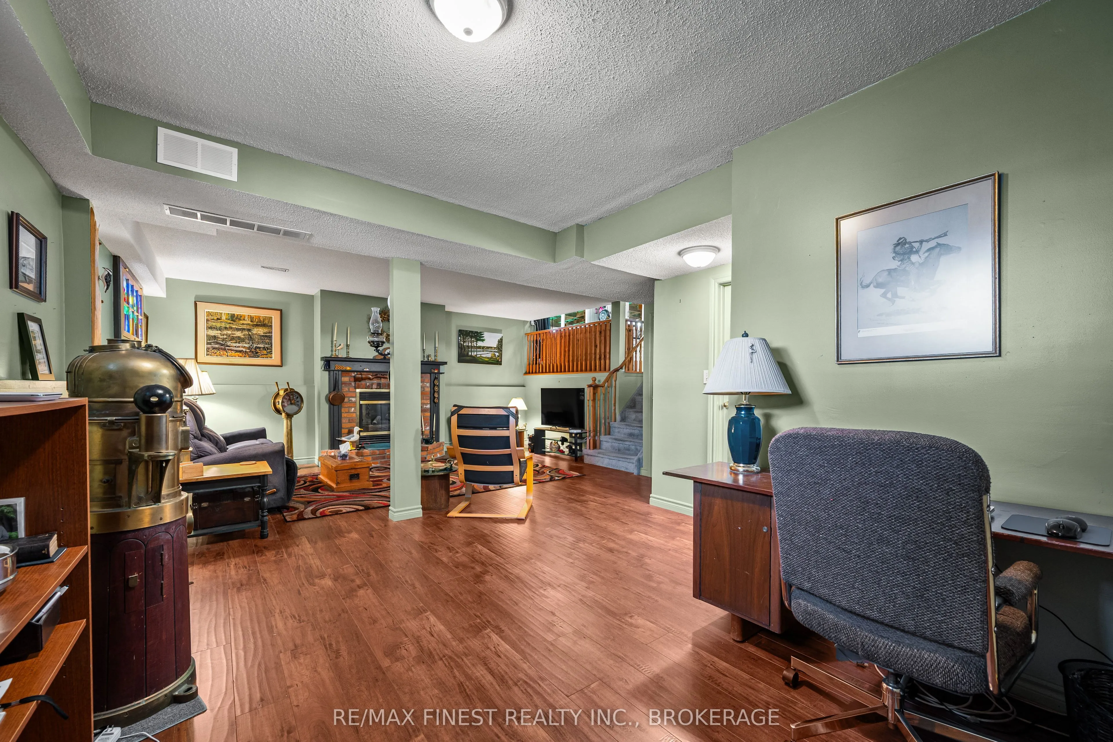 105 Grenadier Drive