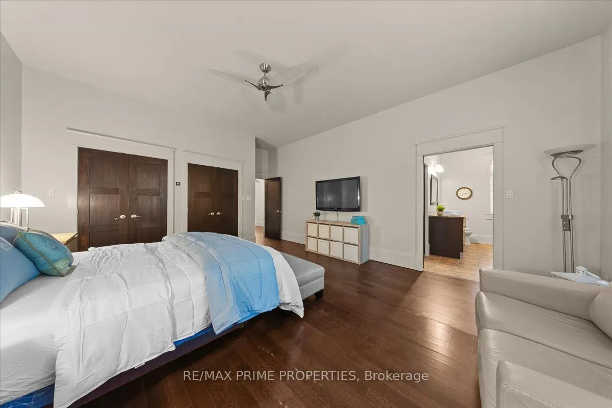 1161 Du Gouverneur Drive