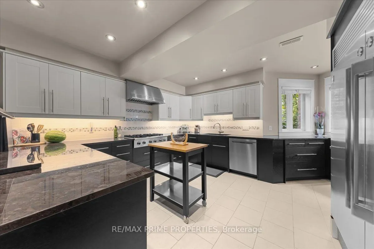 1161 Du Gouverneur Drive