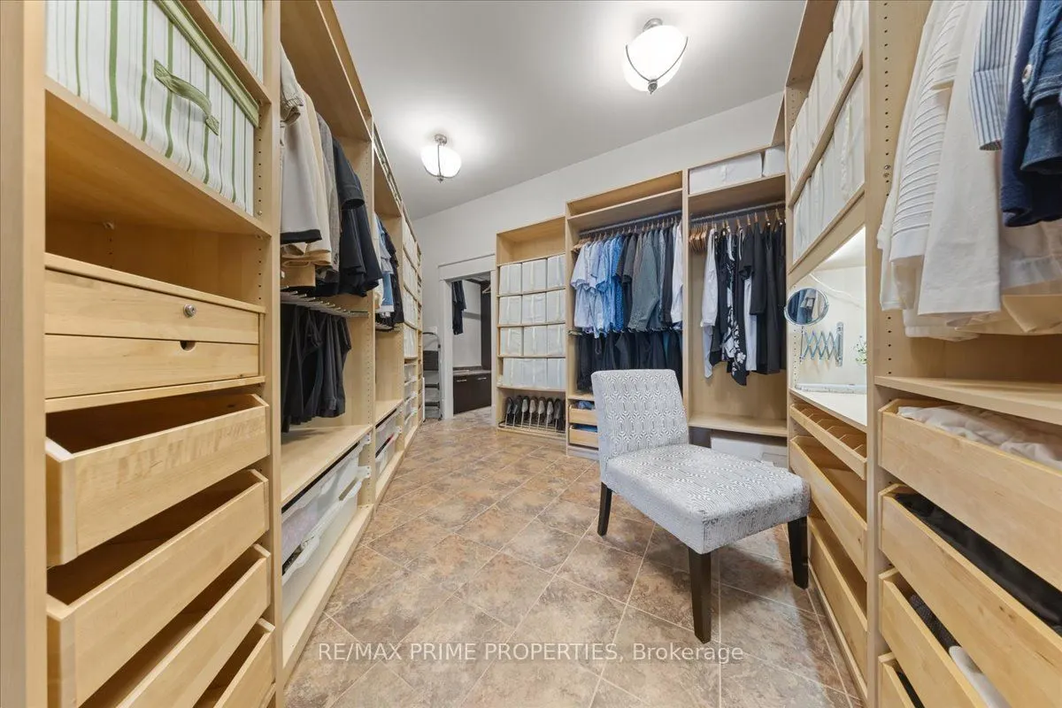 1161 Du Gouverneur Drive