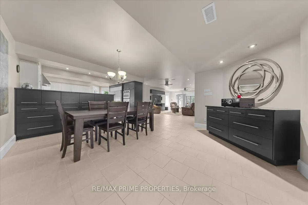 1161 Du Gouverneur Drive
