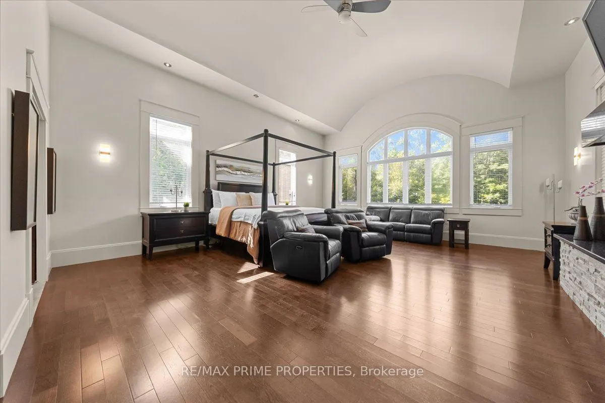 1161 Du Gouverneur Drive