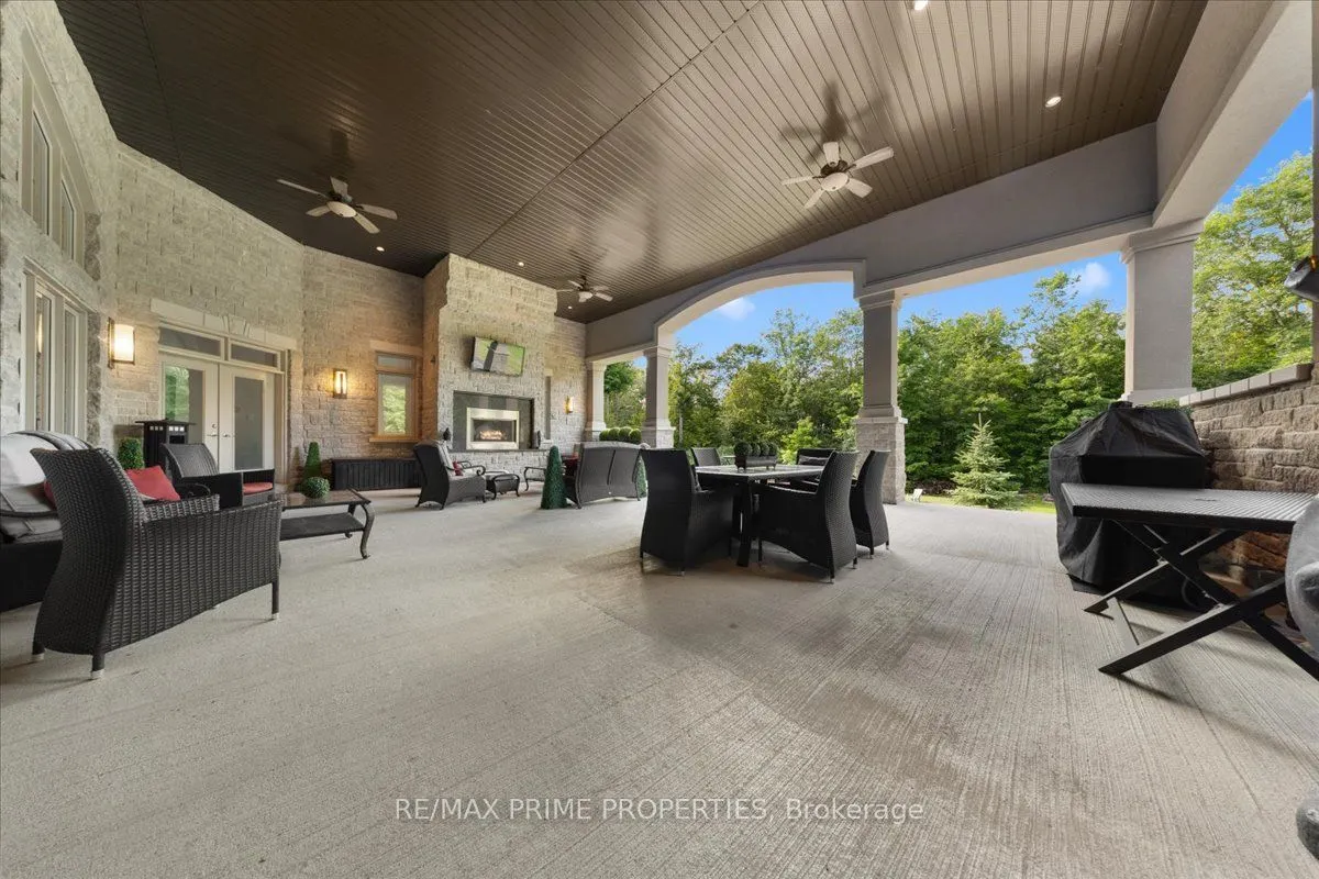 1161 Du Gouverneur Drive