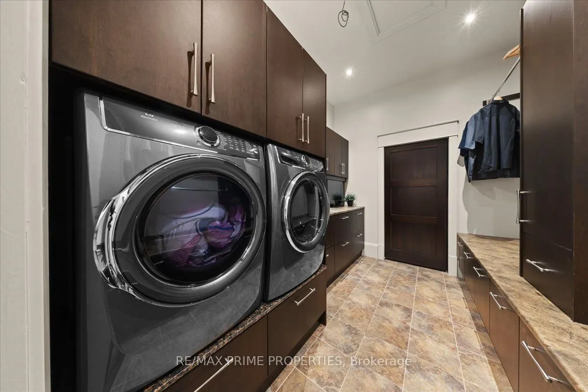 1161 Du Gouverneur Drive