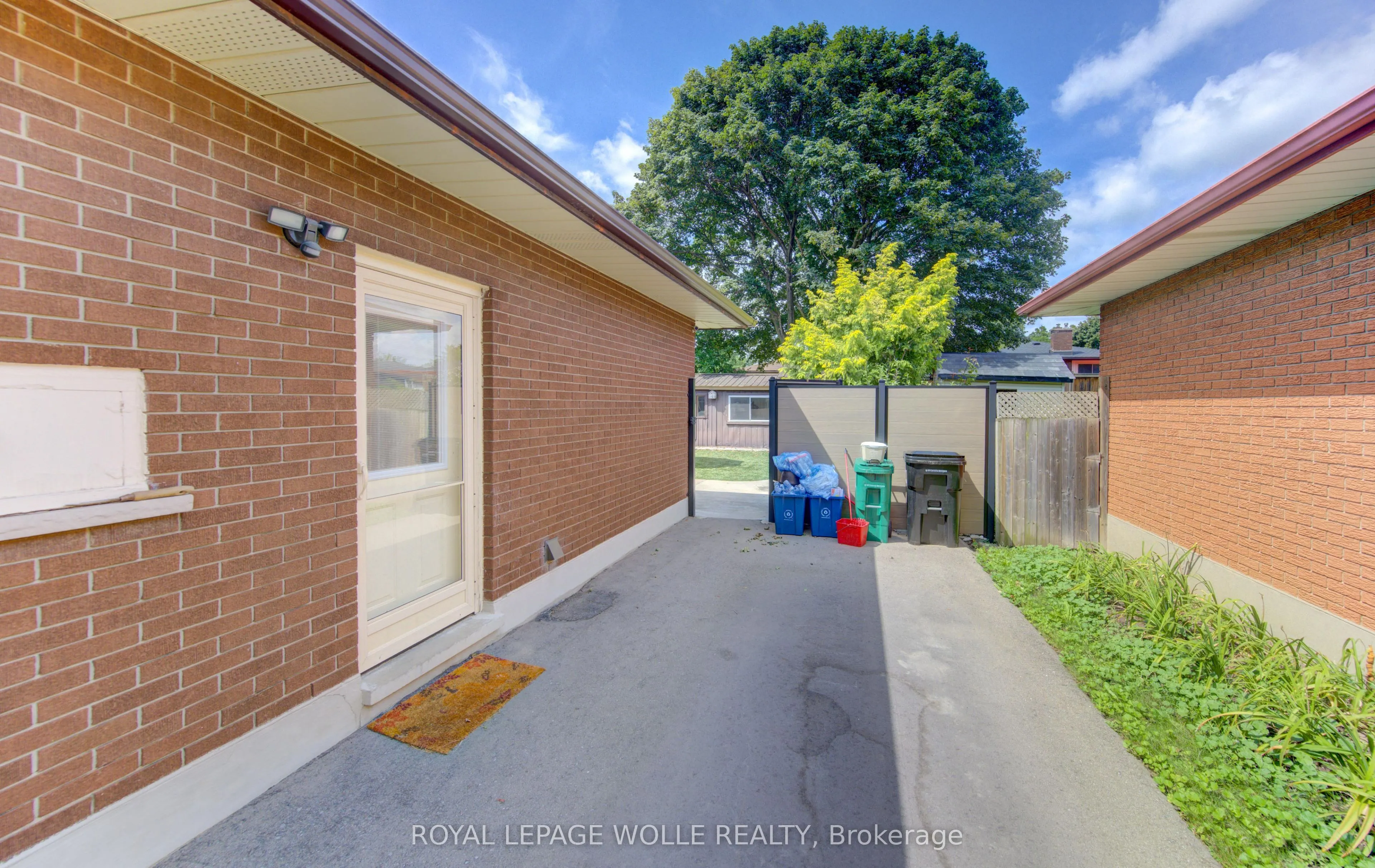 144 Holborn Drive